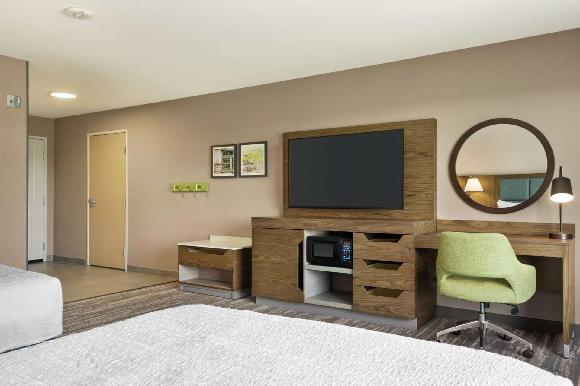 Hampton Inn & Suites Tacoma/Puyallup gallery photo in Puyallup, WA — image 26