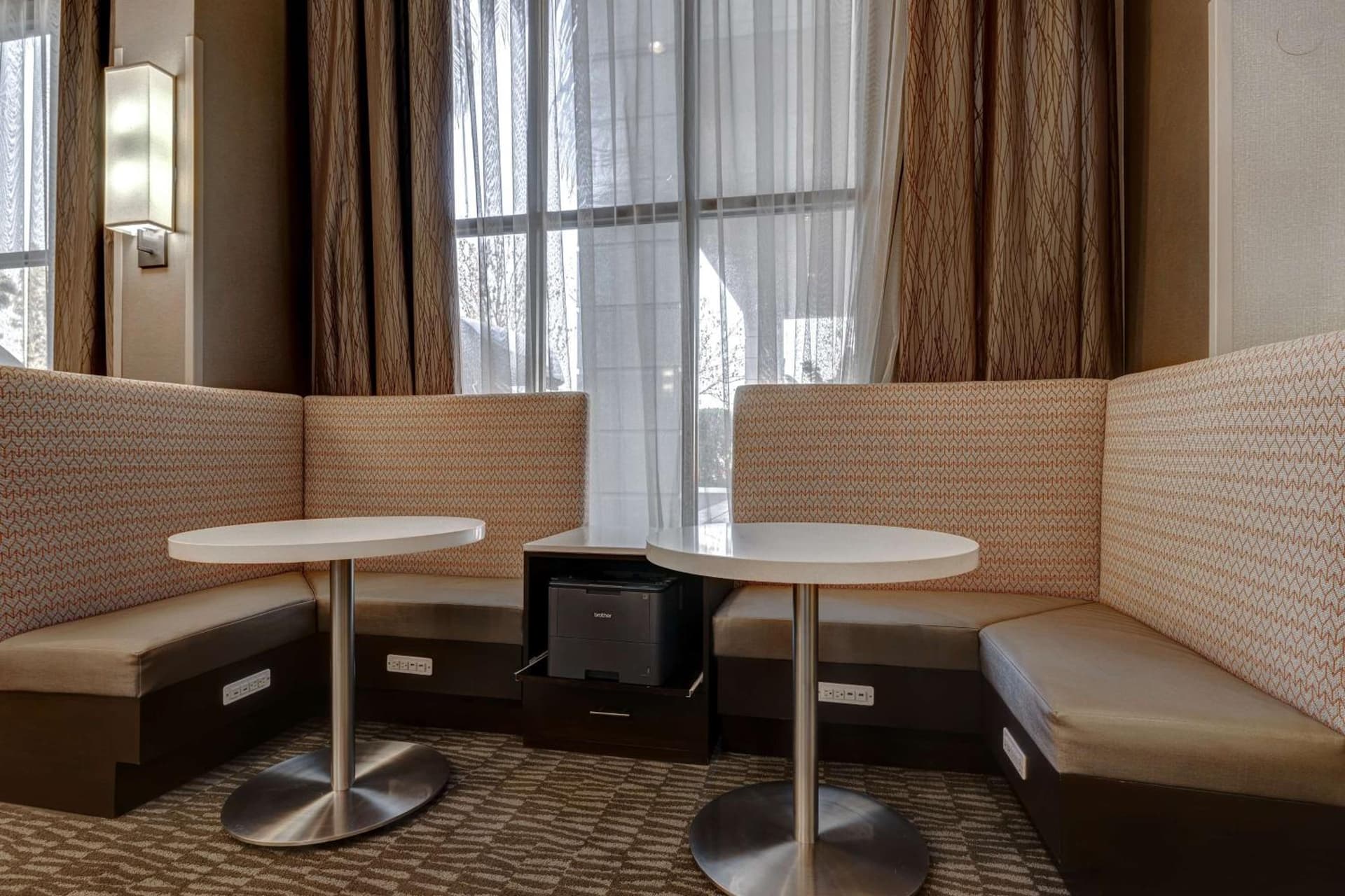 Hampton Inn & Suites Tulare gallery photo in Tulare, CA — image 38