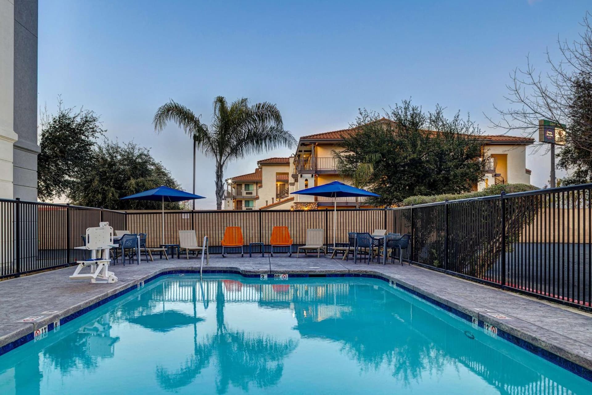 Hampton Inn & Suites Tulare gallery photo in Tulare, CA — image 19