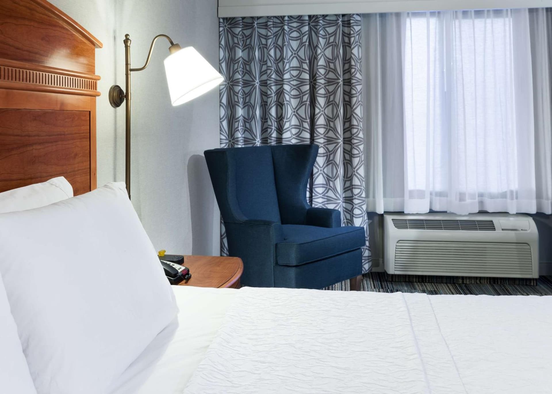 Hampton Inn & Suites Tulare gallery photo in Tulare, CA — image 42