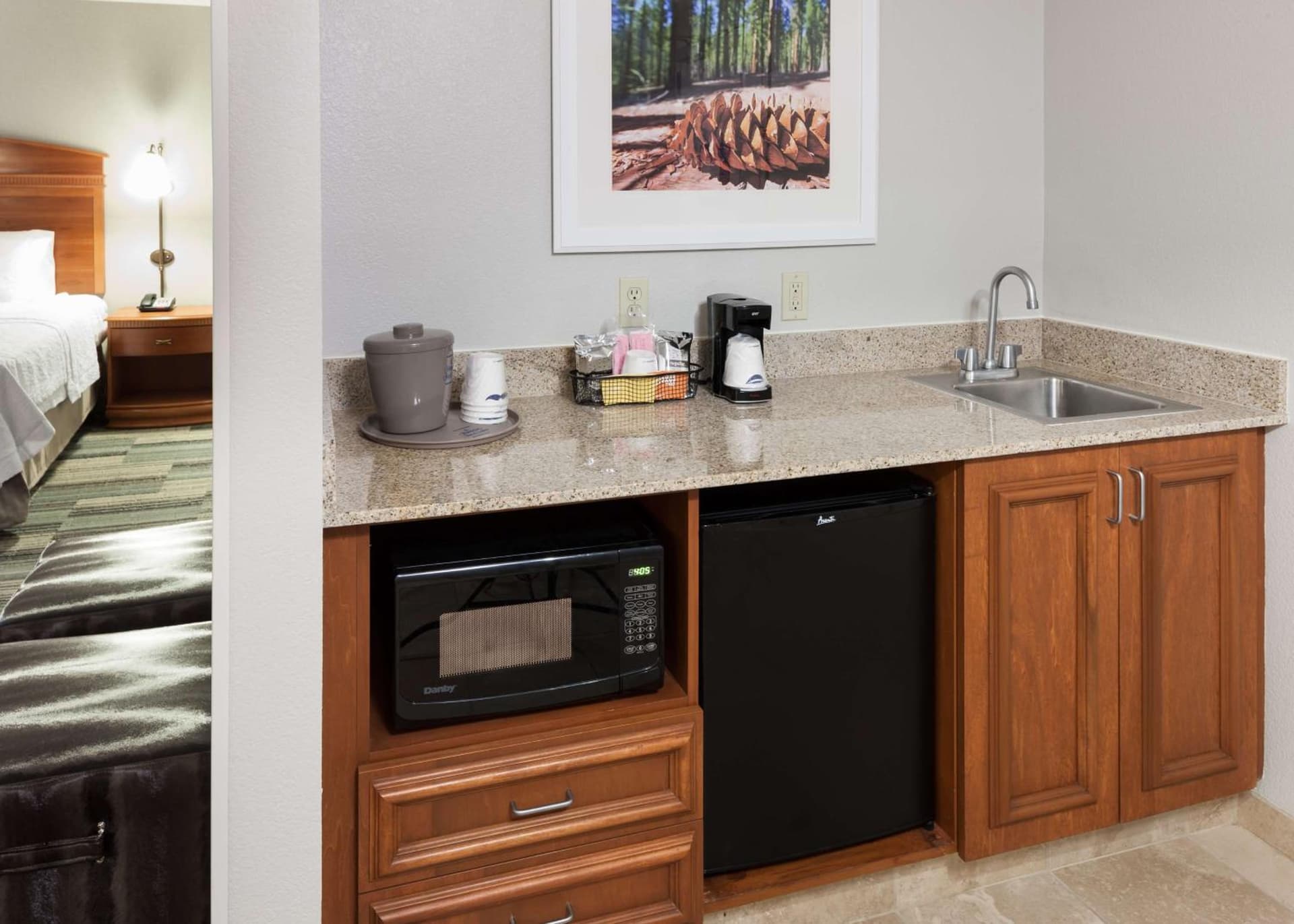 Hampton Inn & Suites Tulare gallery photo in Tulare, CA — image 20