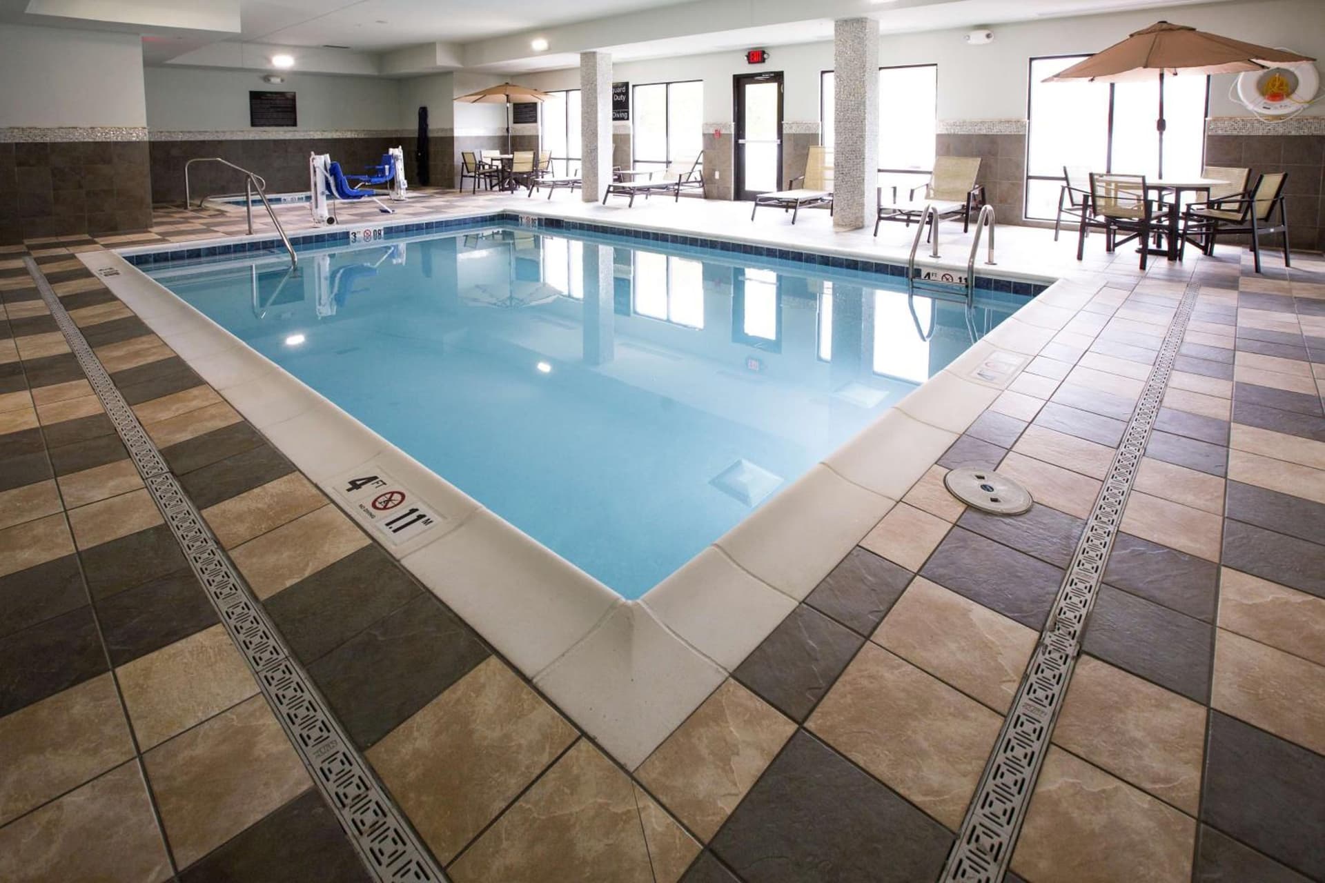 Hampton Inn & Suites Toledo/Westgate property views in Toledo, OH — gallery photo 3