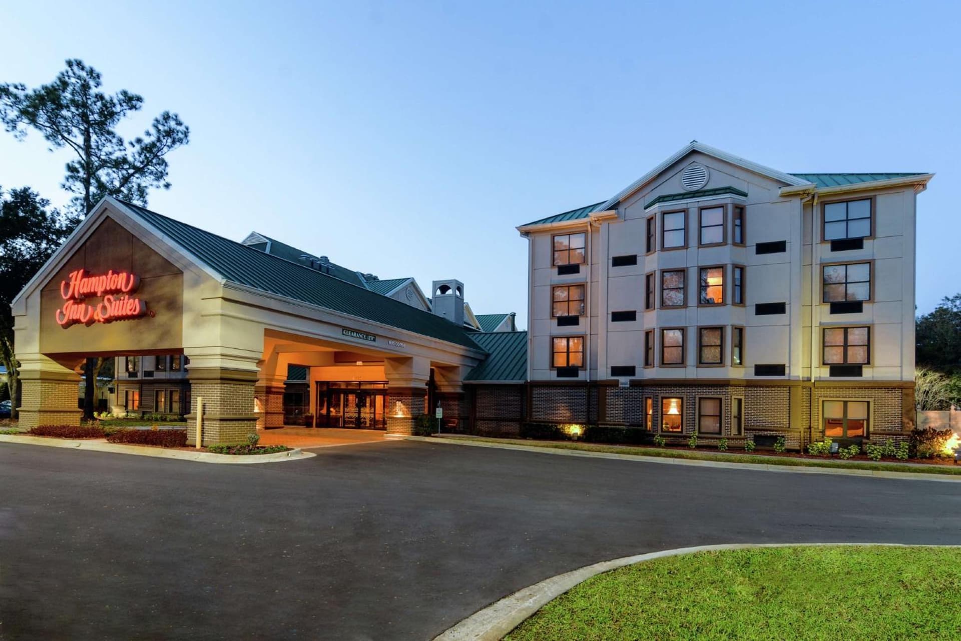Hampton Inn & Suites Tampa-North featured exterior or lobby in Tampa, FL — similar hotel