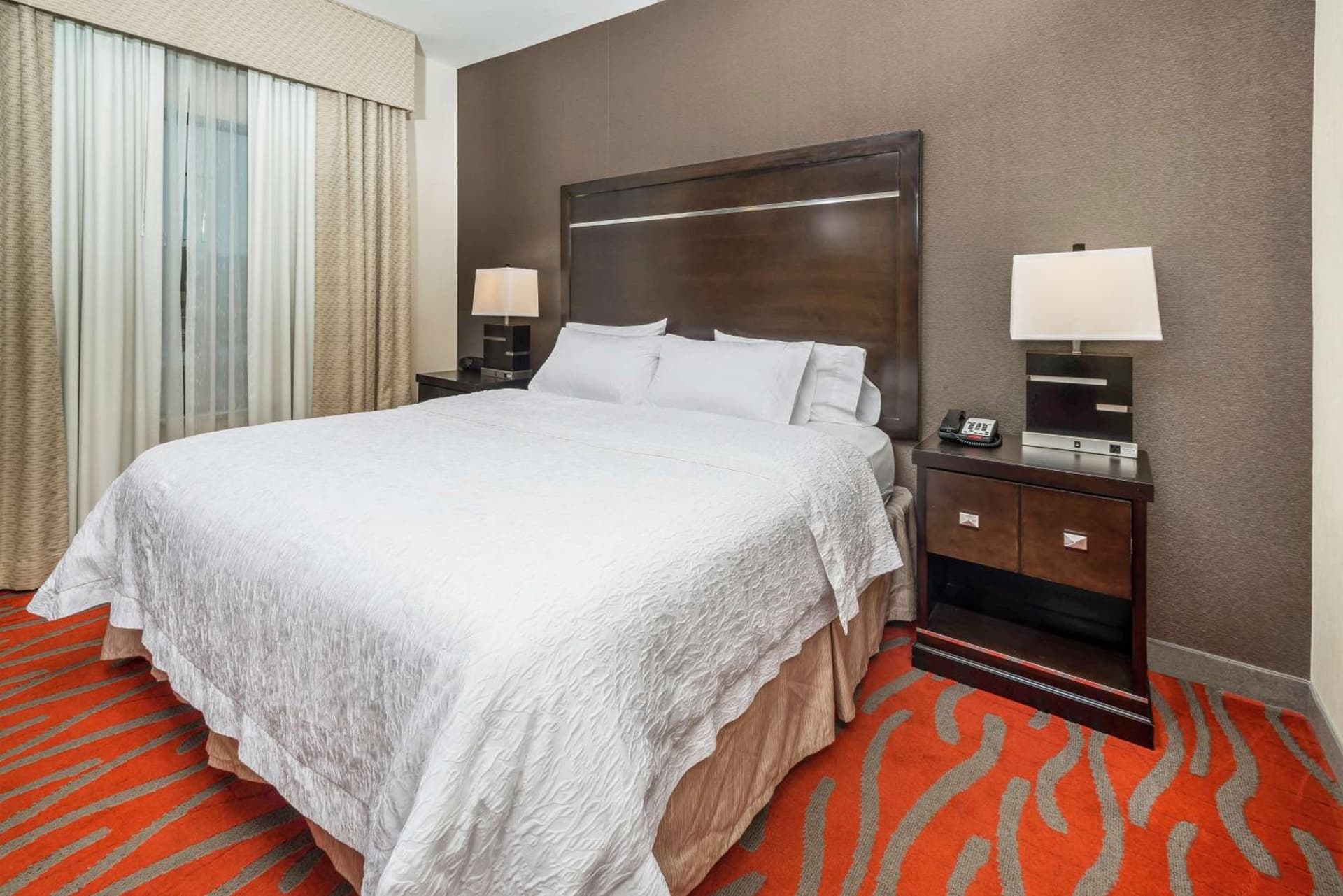 Hampton Inn and Suites Tulsa/Catoosa gallery photo in Catoosa, OK — image 15