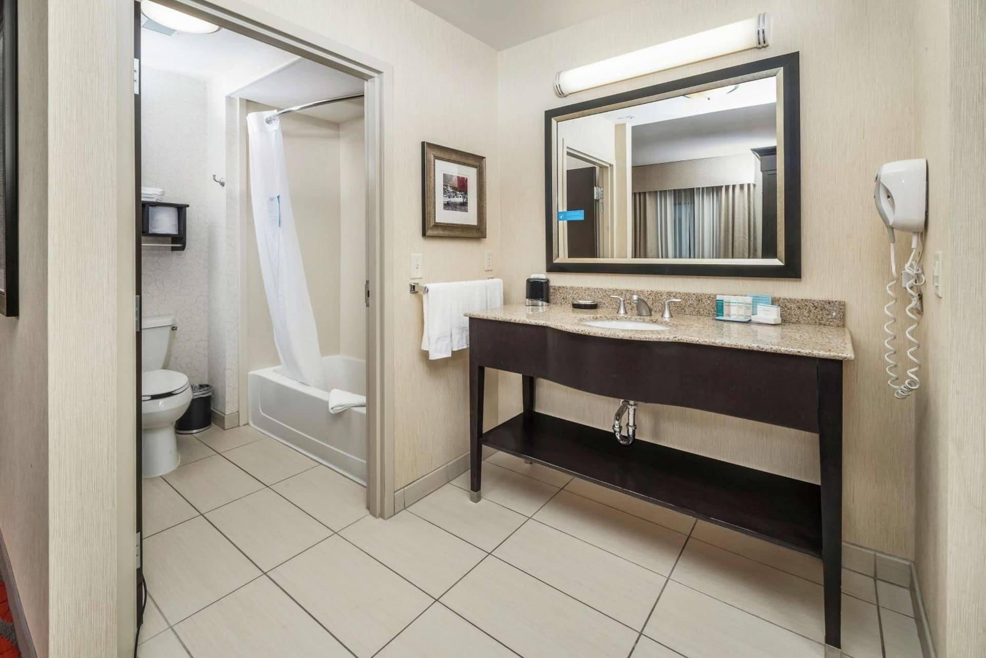 Hampton Inn and Suites Tulsa/Catoosa gallery photo in Catoosa, OK — image 26