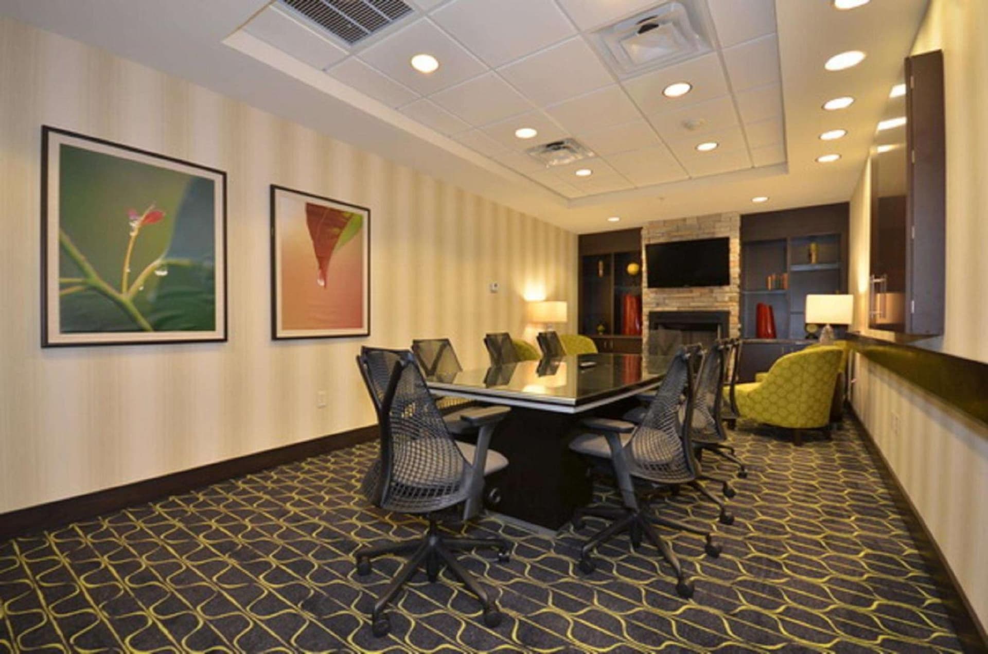 Hampton Inn and Suites Tulsa/Catoosa gallery photo in Catoosa, OK — image 42