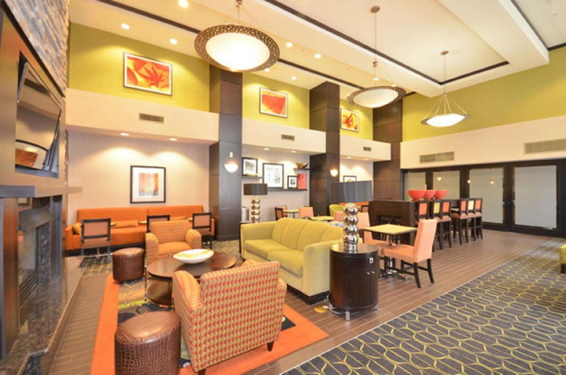 Hampton Inn and Suites Tulsa/Catoosa gallery photo in Catoosa, OK — image 22