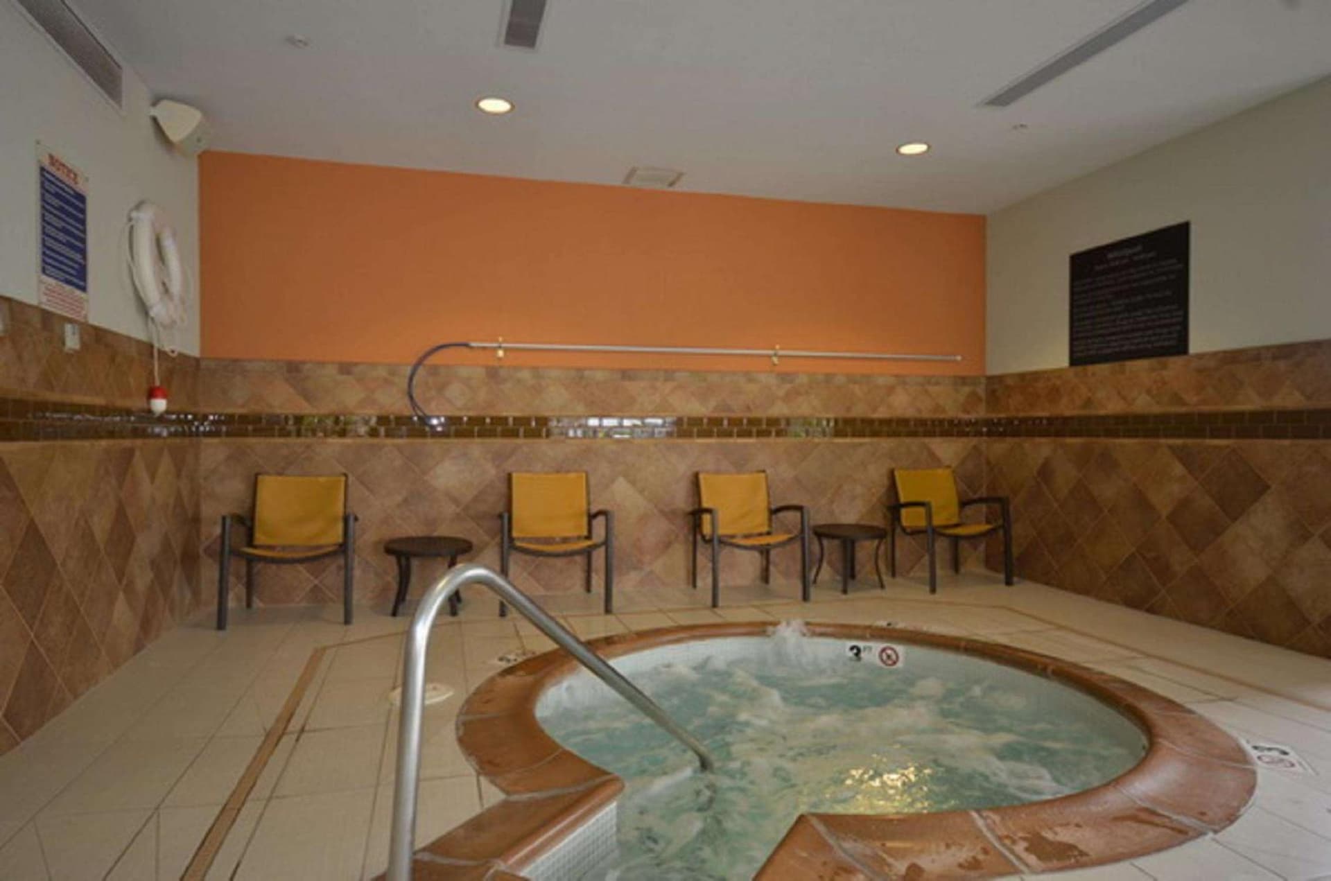 Hampton Inn and Suites Tulsa/Catoosa gallery photo in Catoosa, OK — image 40