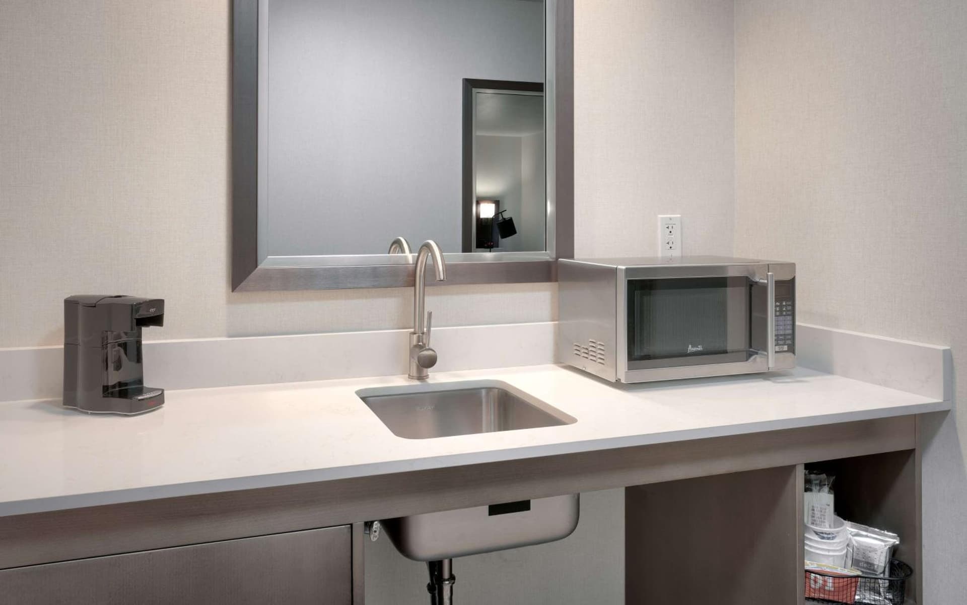 Hampton Inn Tremonton gallery photo in Tremonton, UT — image 8