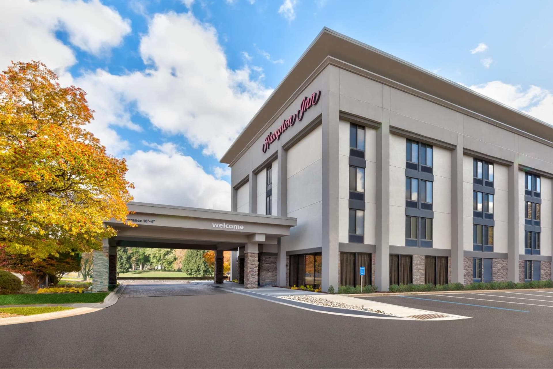 Hampton Inn Traverse City property views in Traverse City, MI — gallery photo 3