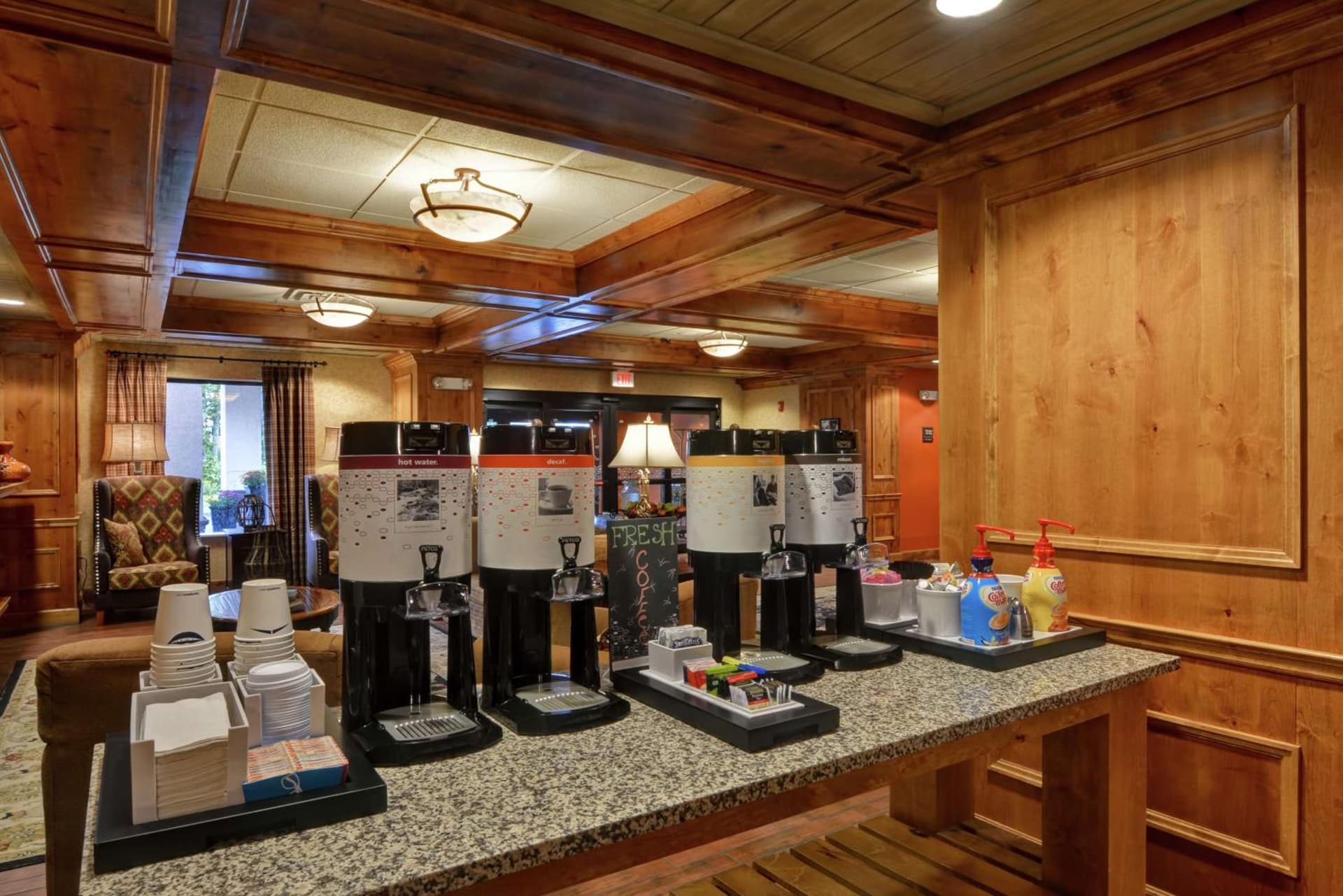 Hampton Inn and Suites New Hartford/Utica gallery photo in New Hartford, NY — image 23