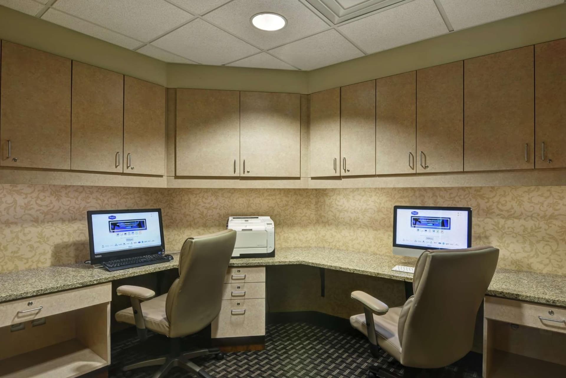 Hampton Inn and Suites New Hartford/Utica gallery photo in New Hartford, NY — image 44