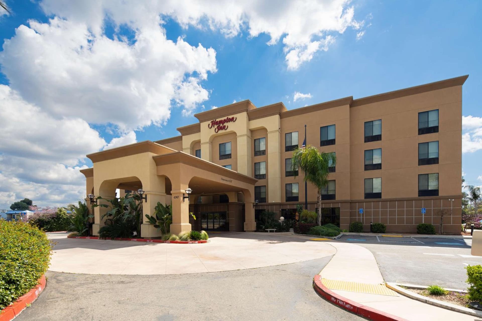 Hampton Inn Visalia — hotel in Visalia, California