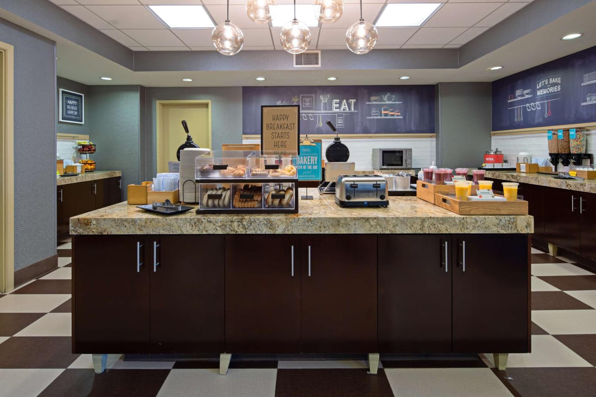 Hampton Inn Visalia gallery photo in Visalia, CA — image 10