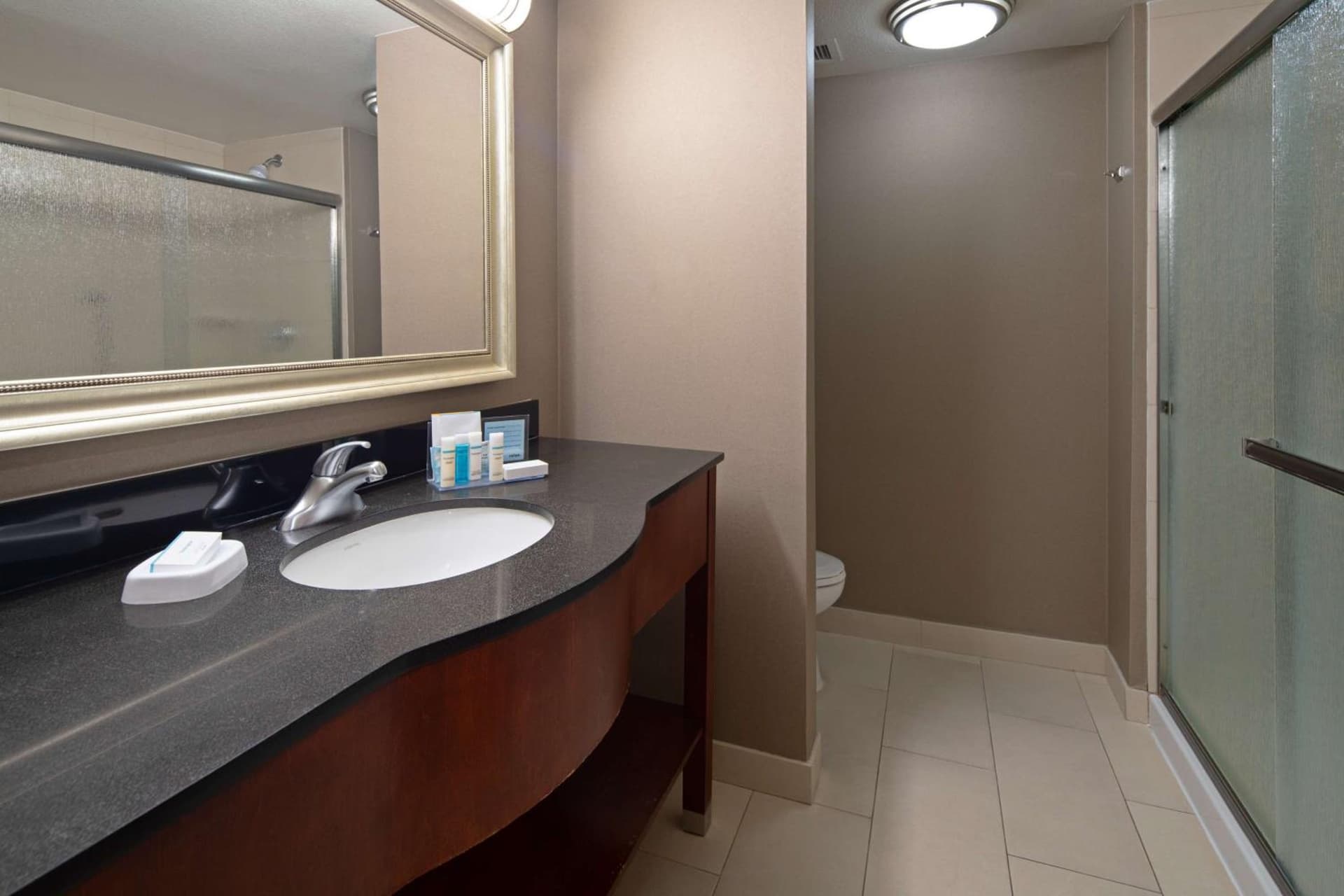 Hampton Inn Visalia gallery photo in Visalia, CA — image 9
