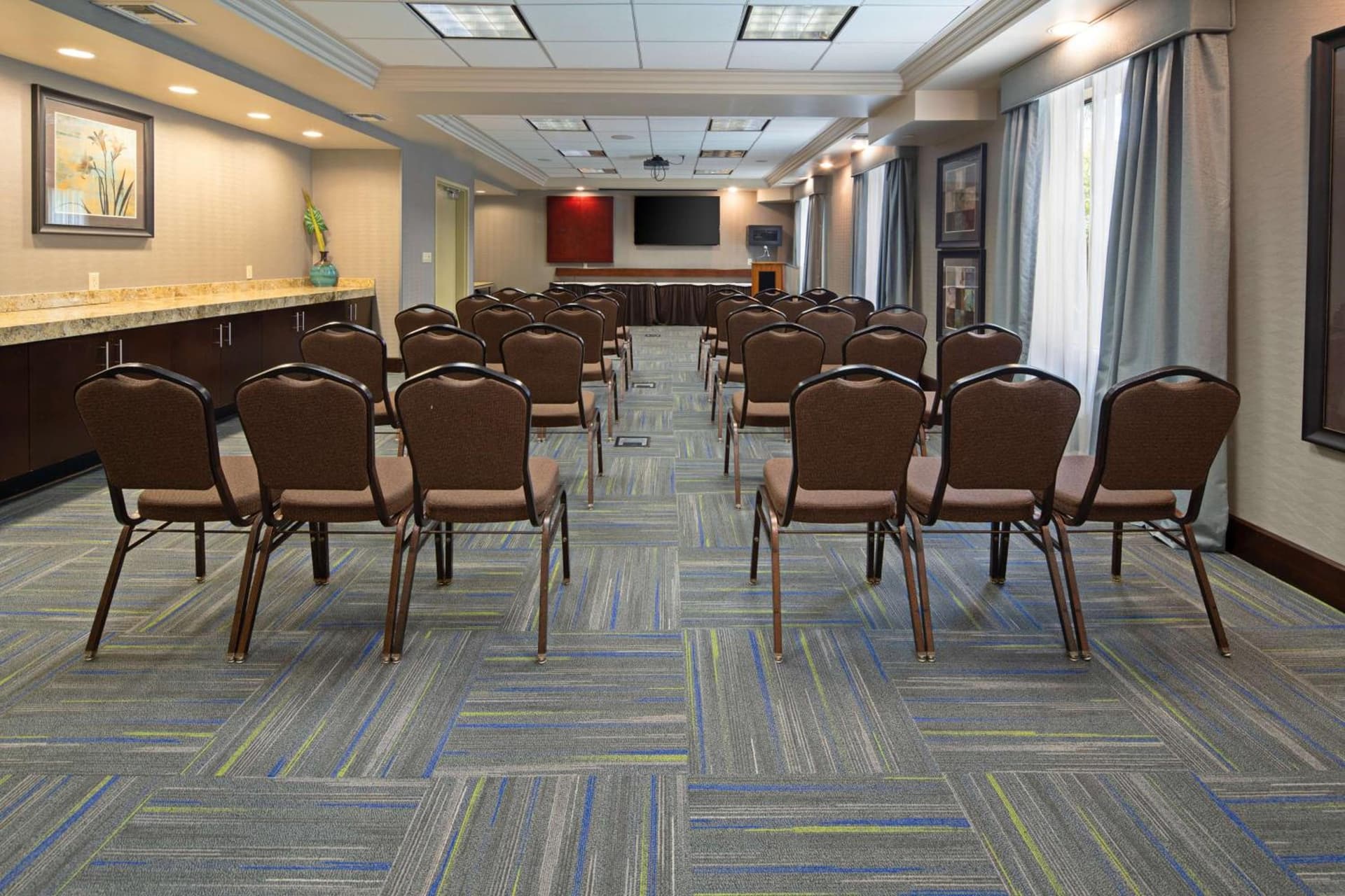 Hampton Inn Visalia gallery photo in Visalia, CA — image 31