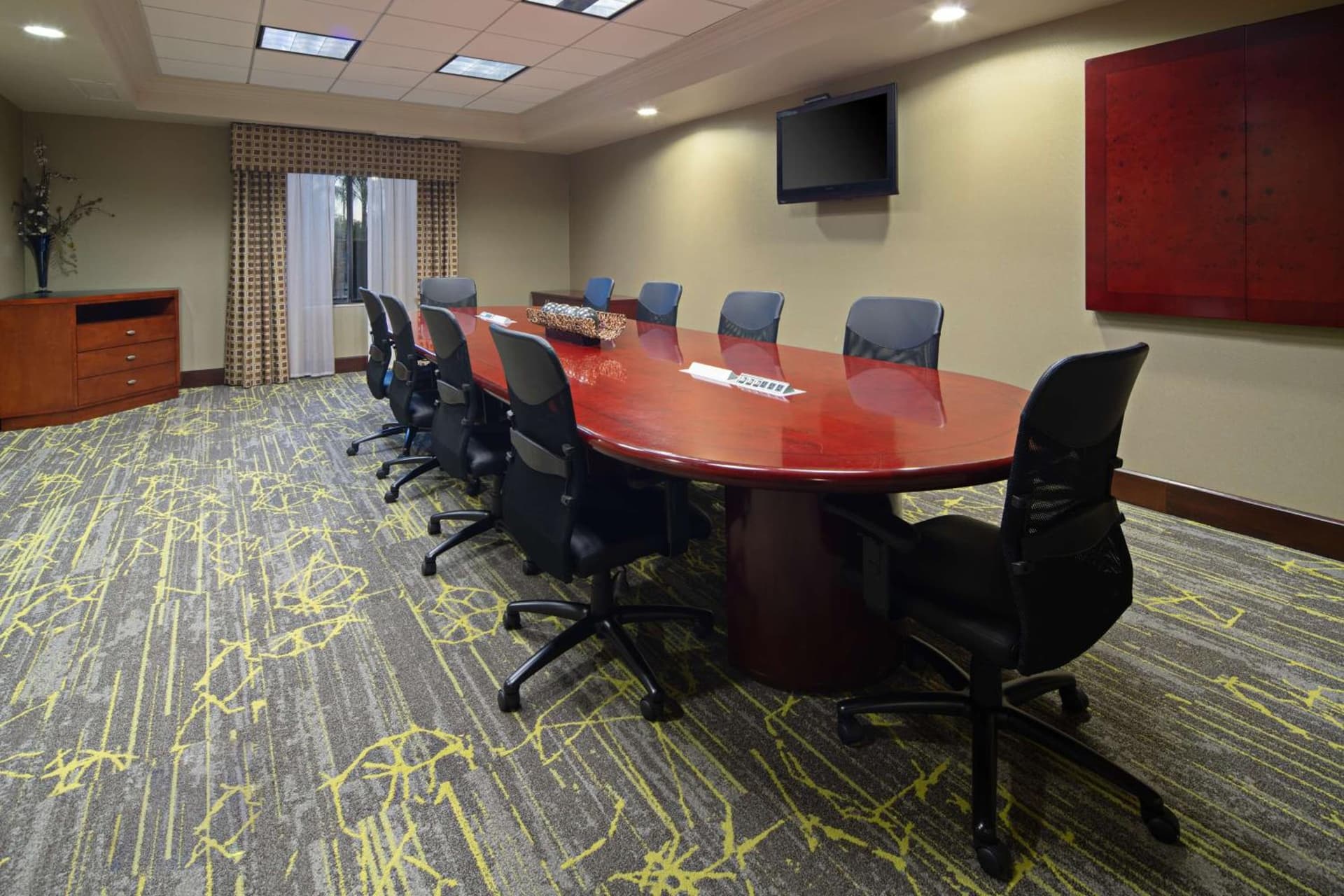 Hampton Inn Visalia gallery photo in Visalia, CA — image 22