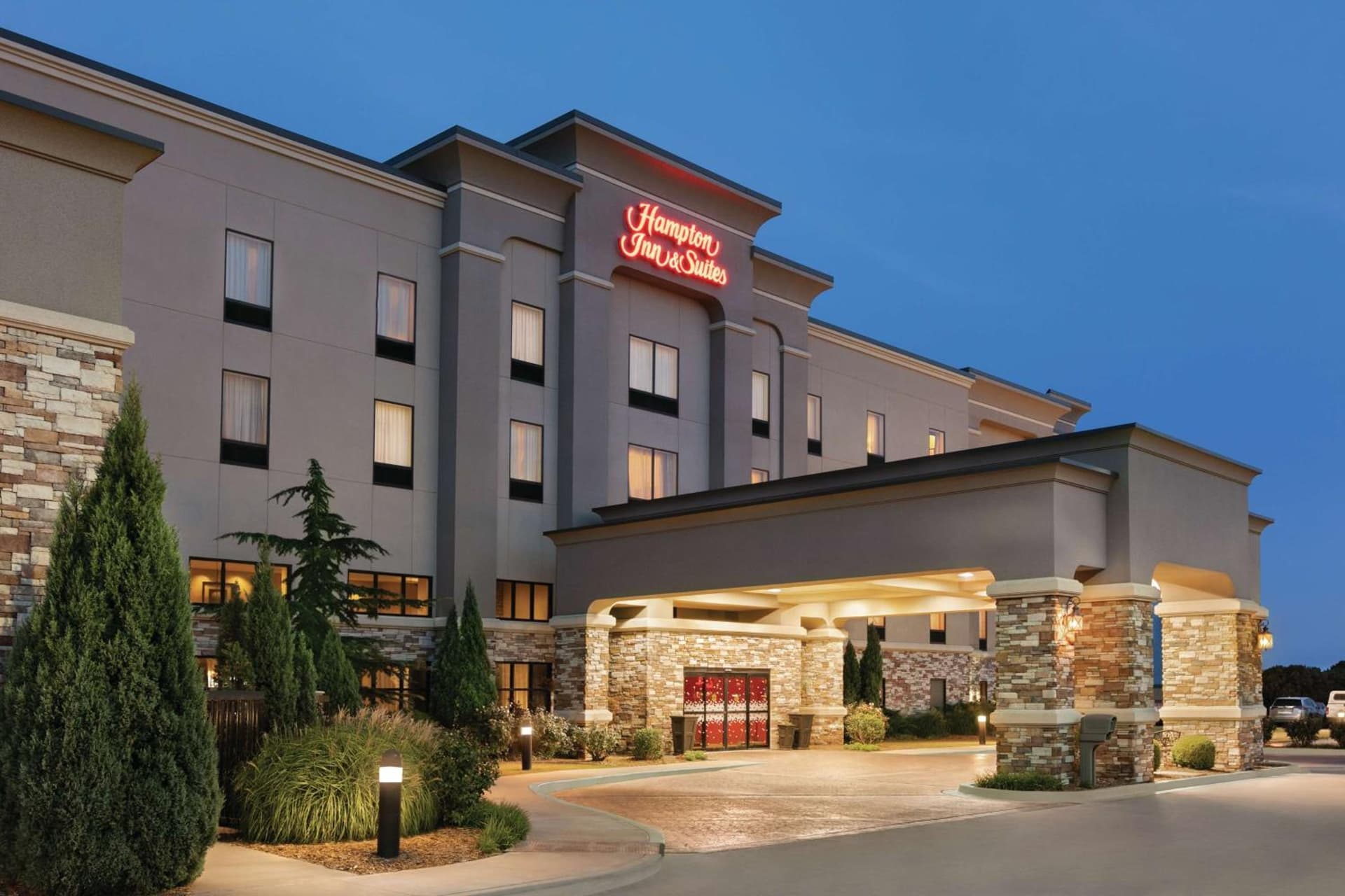 Hampton Inn & Suites Enid property views in Enid, OK — gallery photo 3