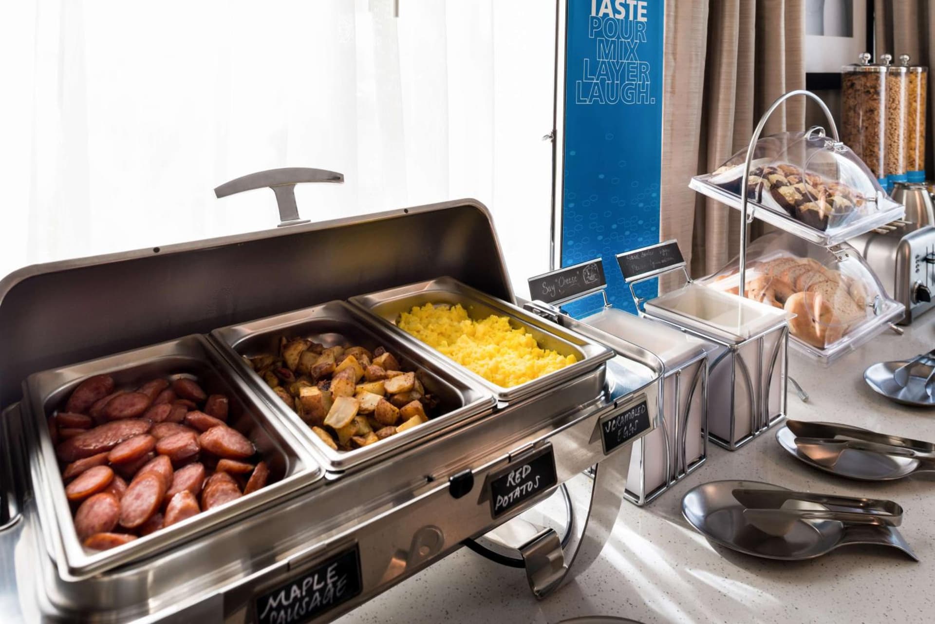 Hampton Inn Los Angeles-West Covina gallery photo in West Covina, CA — image 17