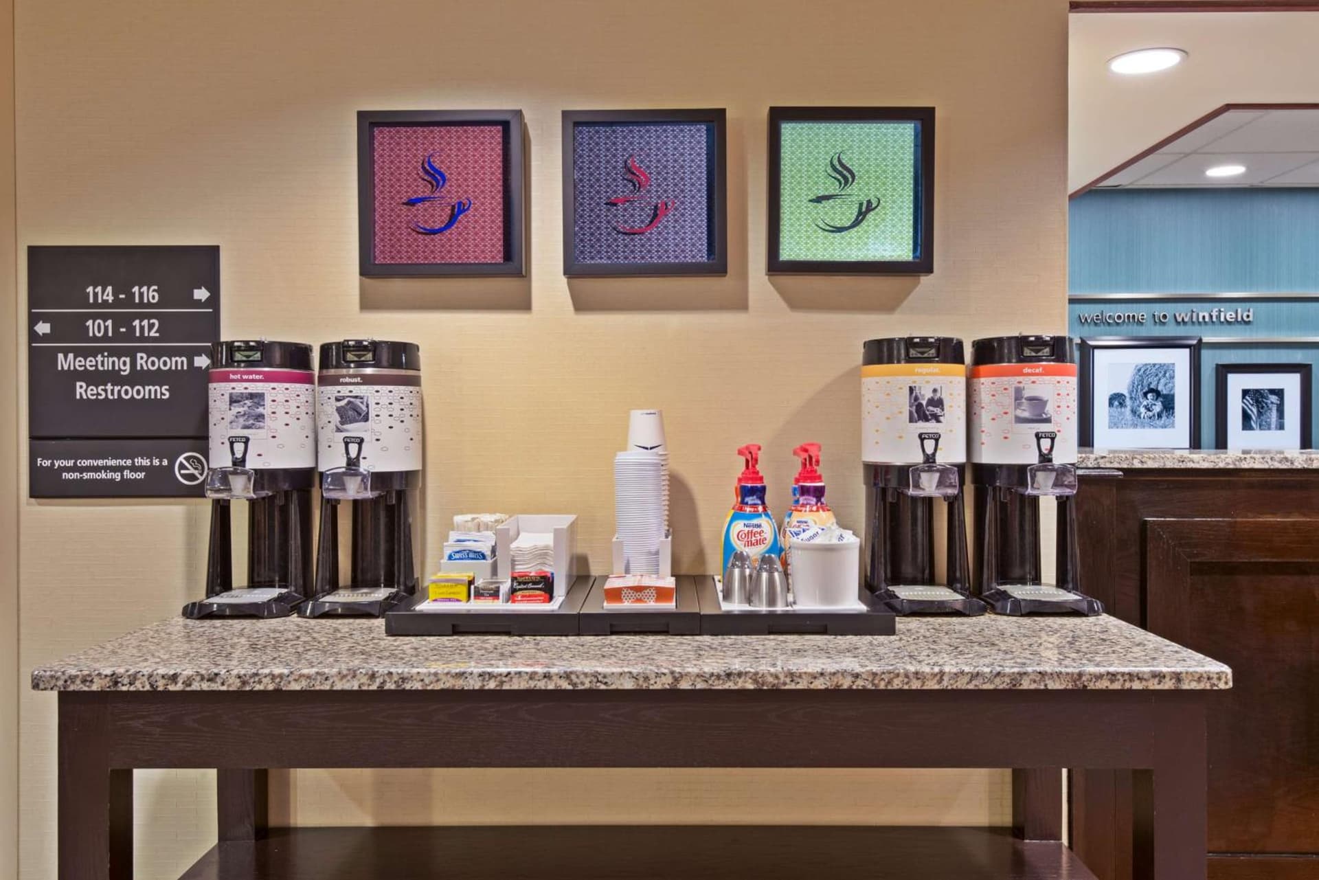 Hampton Inn Winfield Teays Valley gallery photo in Teays Valley Estates, WV — image 26