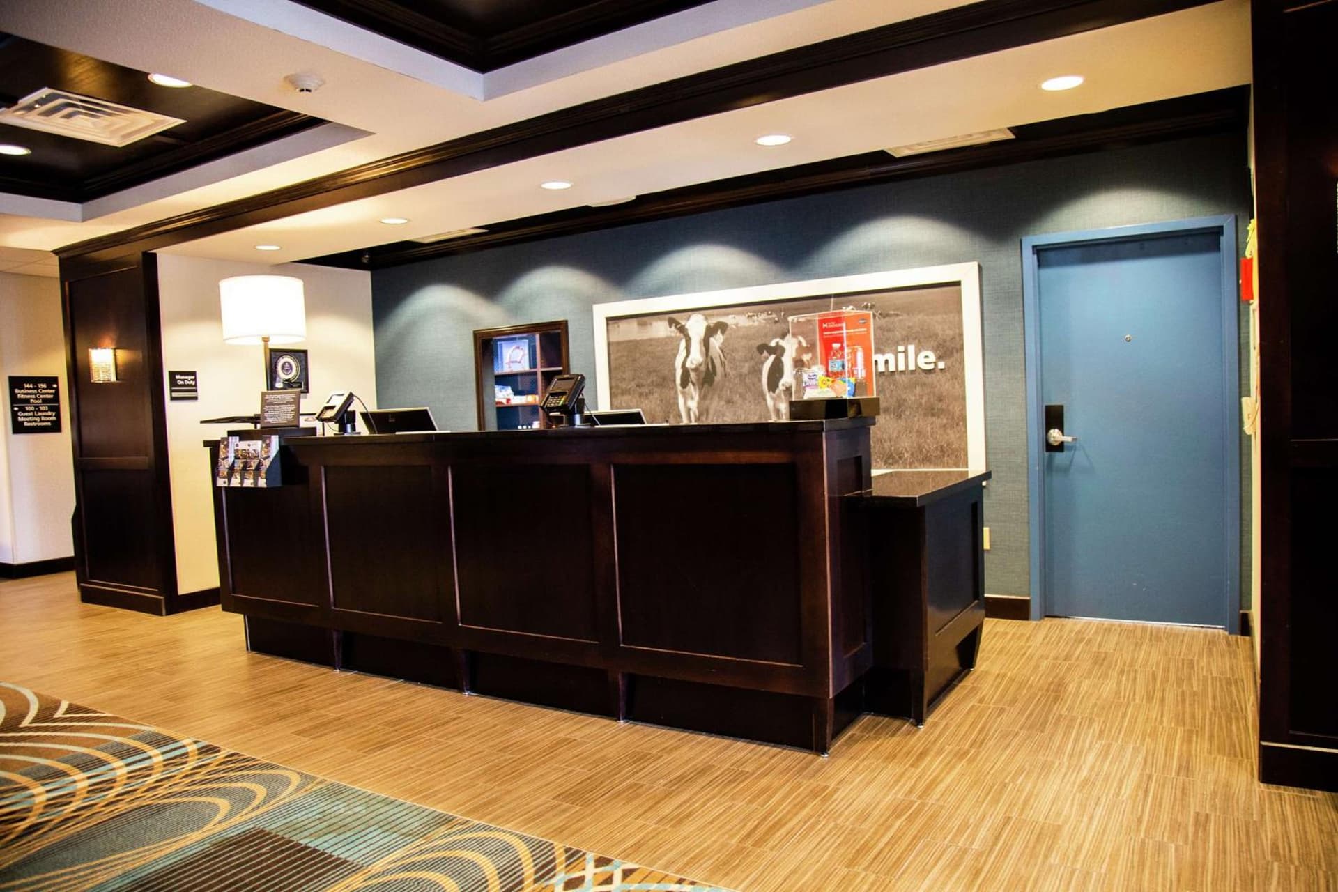 Hampton Inn & Suites Sharon gallery photo in West Middlesex, PA — image 19