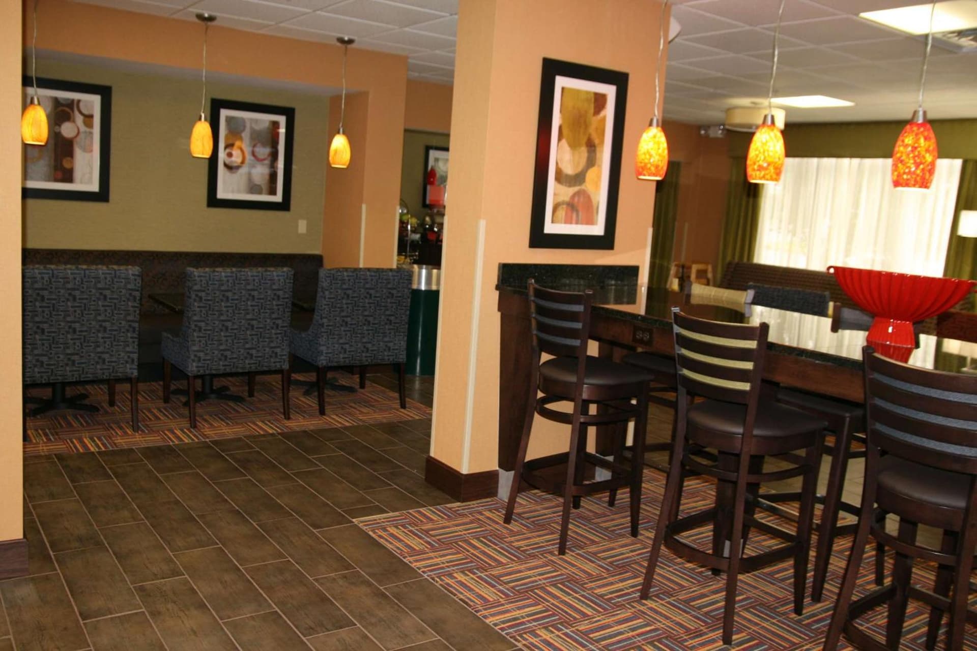 Hampton Inn Youngstown-North gallery photo in Youngstown, OH — image 12