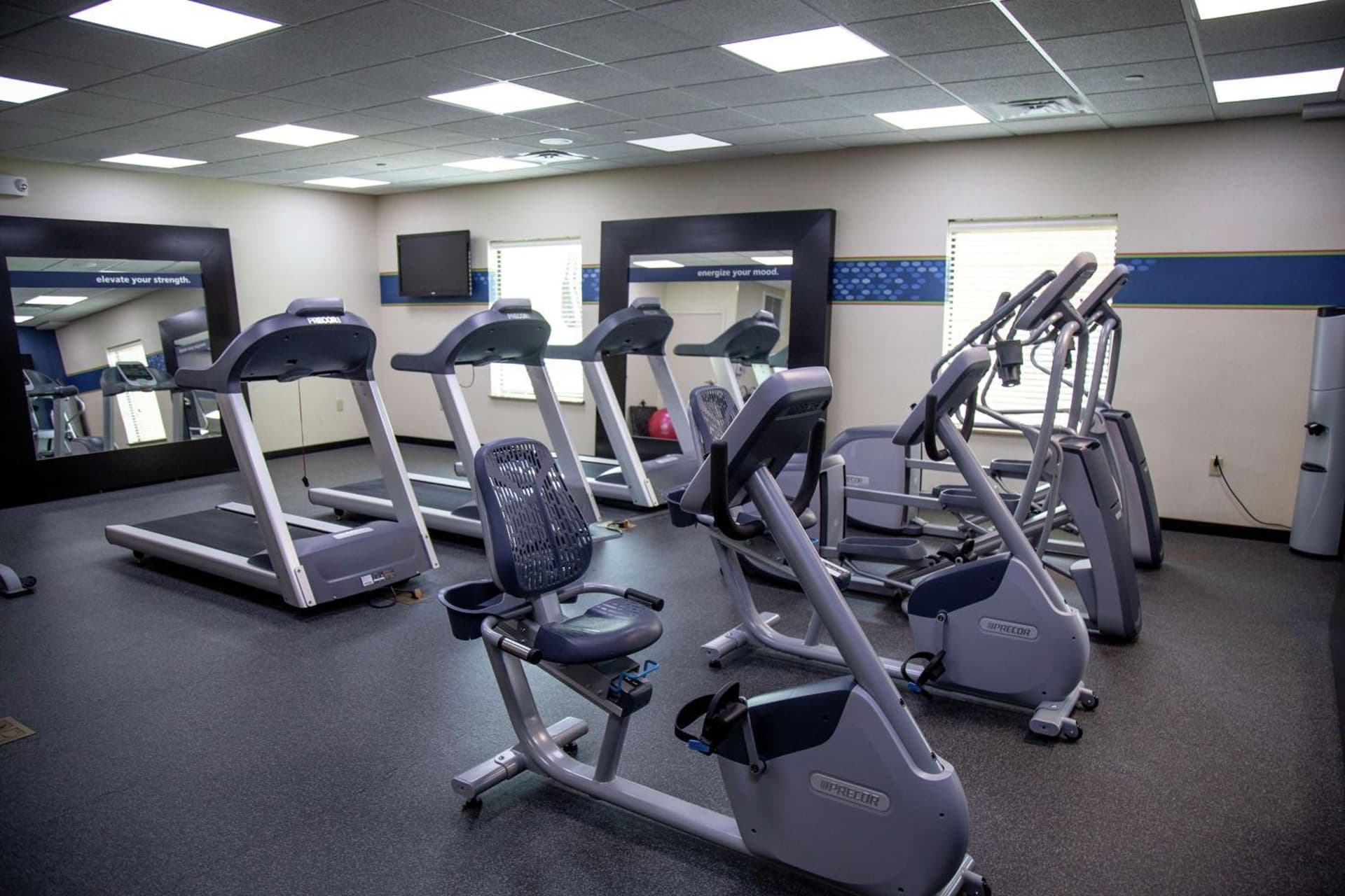 Hampton Inn & Suites Sharon gallery photo in West Middlesex, PA — image 46
