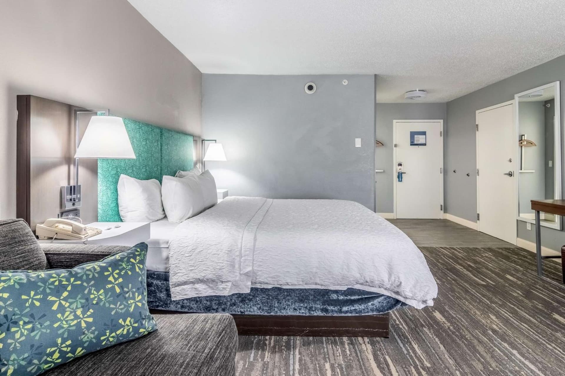 Hampton Inn Youngstown-North gallery photo in Youngstown, OH — image 30