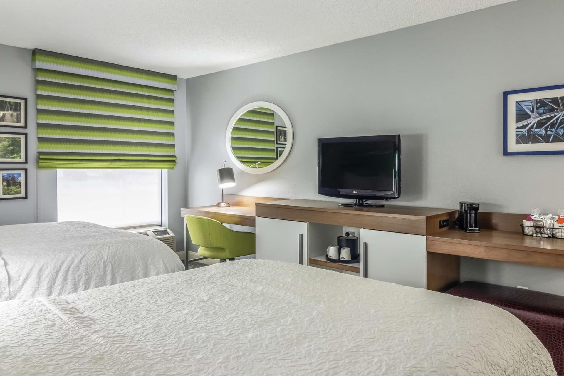 Hampton Inn Youngstown-North gallery photo in Youngstown, OH — image 46