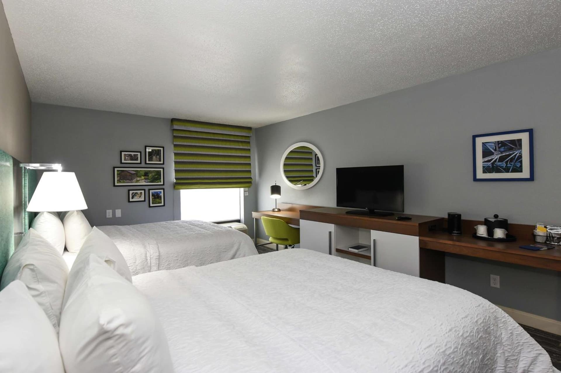 Hampton Inn Youngstown-North gallery photo in Youngstown, OH — image 43