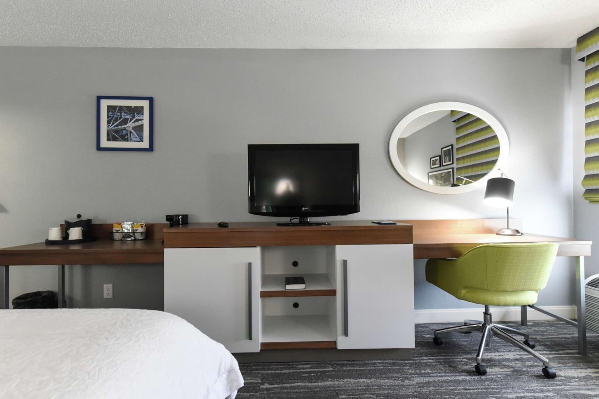 Hampton Inn Youngstown-North gallery photo in Youngstown, OH — image 26