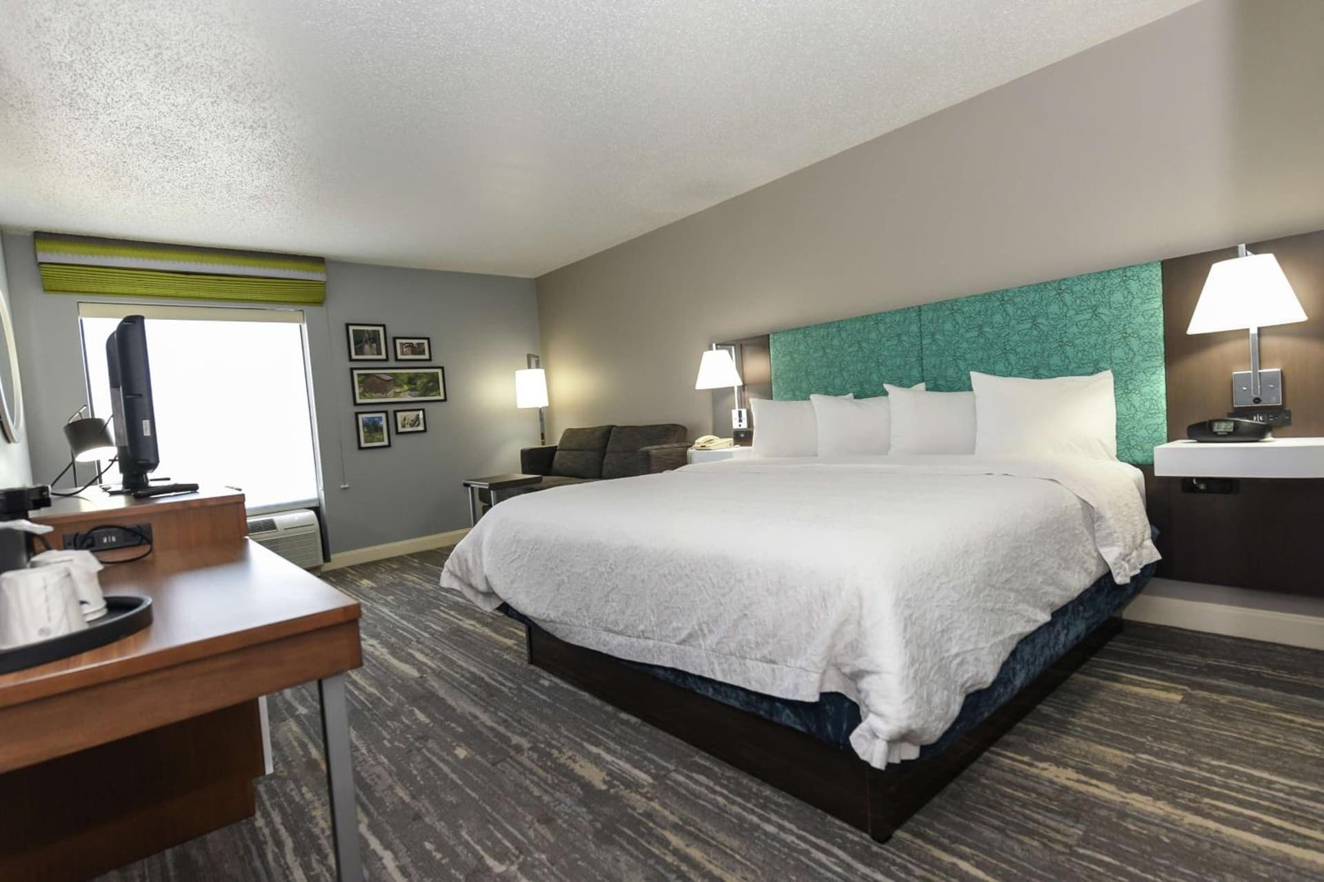 Hampton Inn Youngstown-North gallery photo in Youngstown, OH — image 9