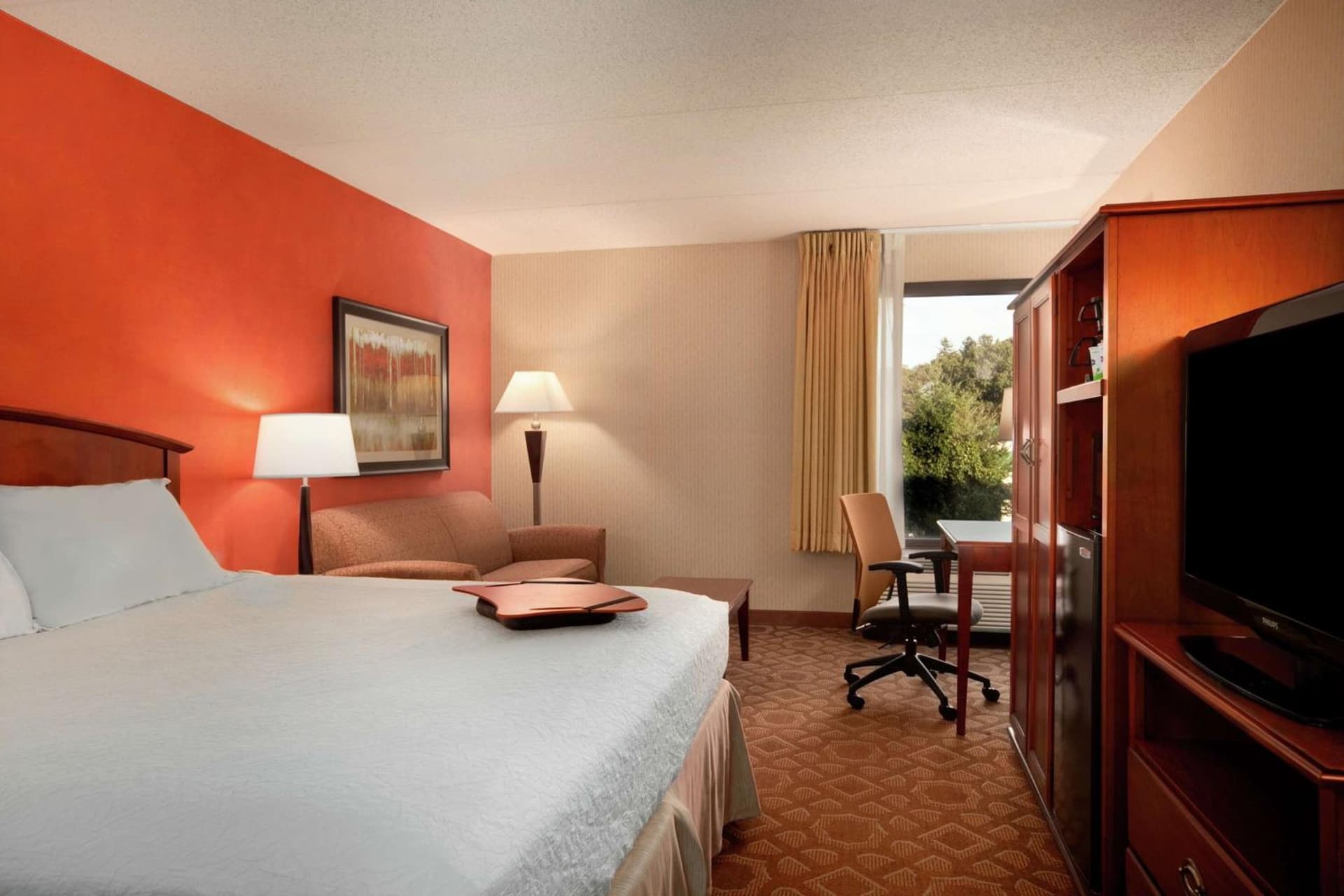 Hampton Inn - York gallery photo in York, PA — image 4