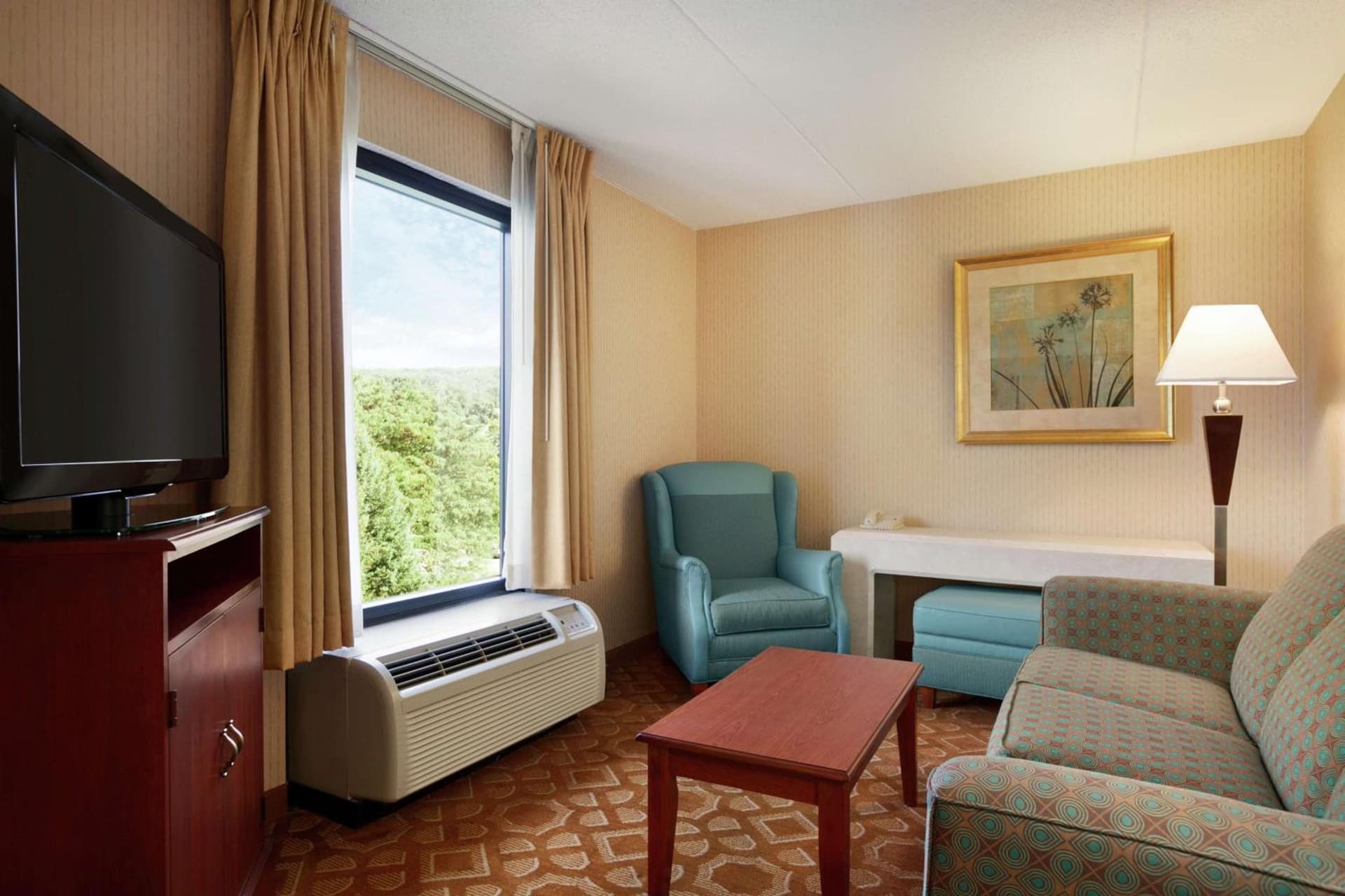 Hampton Inn - York gallery photo in York, PA — image 6