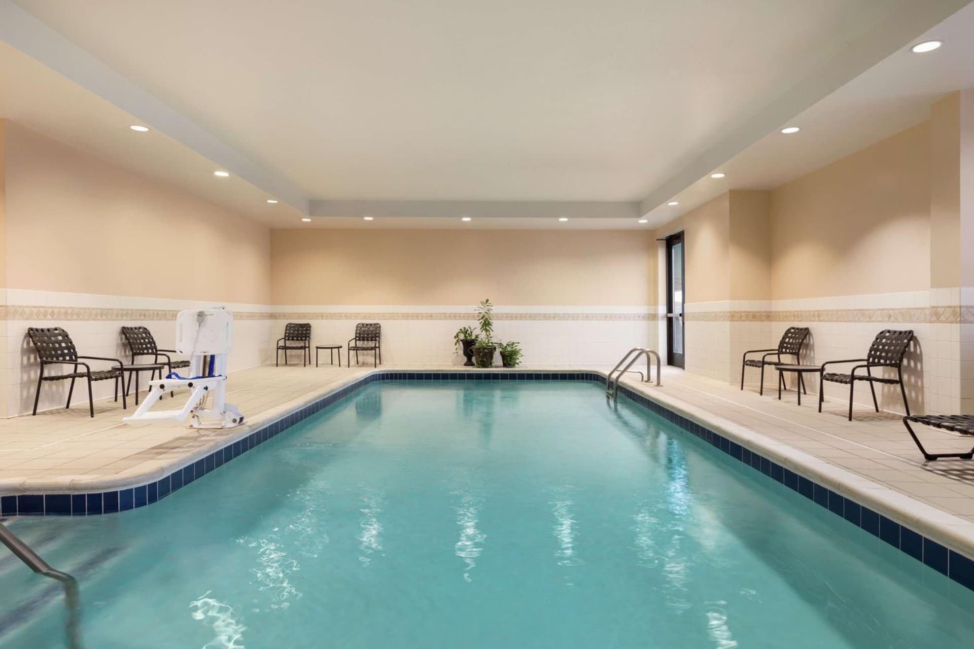Hilton Garden Inn Troy gallery photo in Troy, NY — image 65