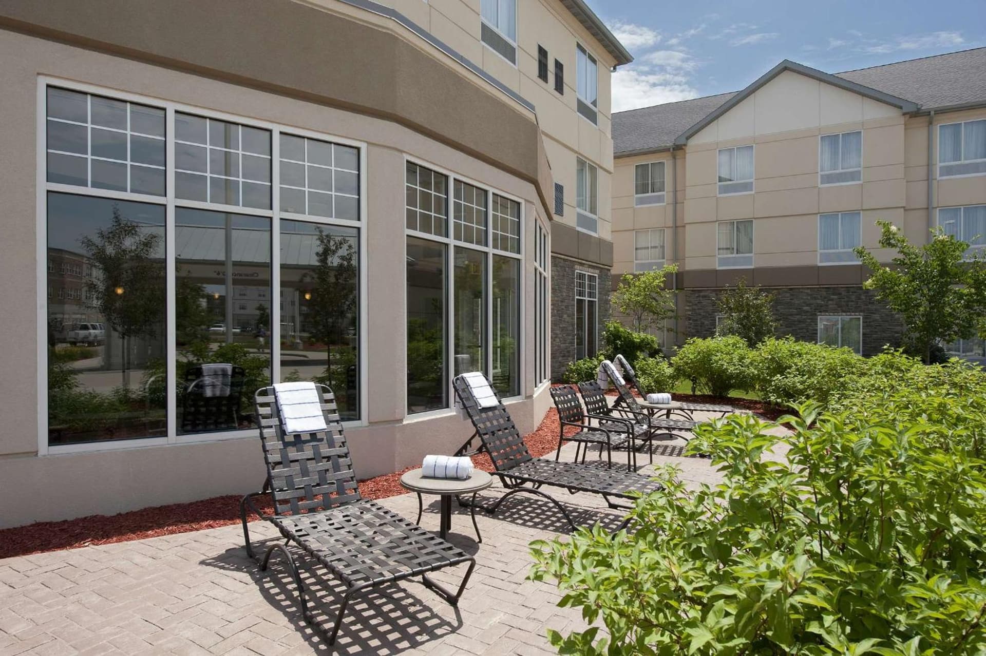 Hilton Garden Inn Ames interior in Ames, IA — gallery photo 2