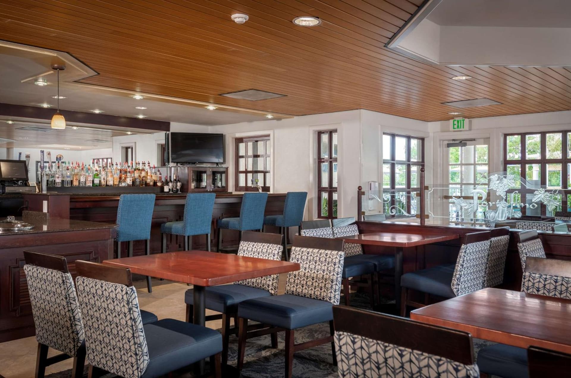 DoubleTree Suites by Hilton Naples gallery photo in Naples, FL — image 24