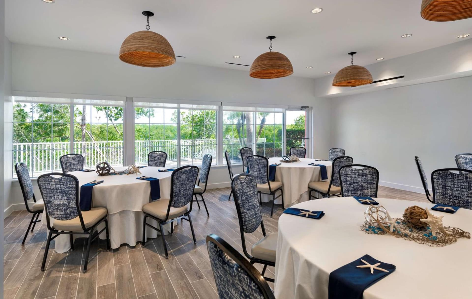DoubleTree Suites by Hilton Naples gallery photo in Naples, FL — image 27