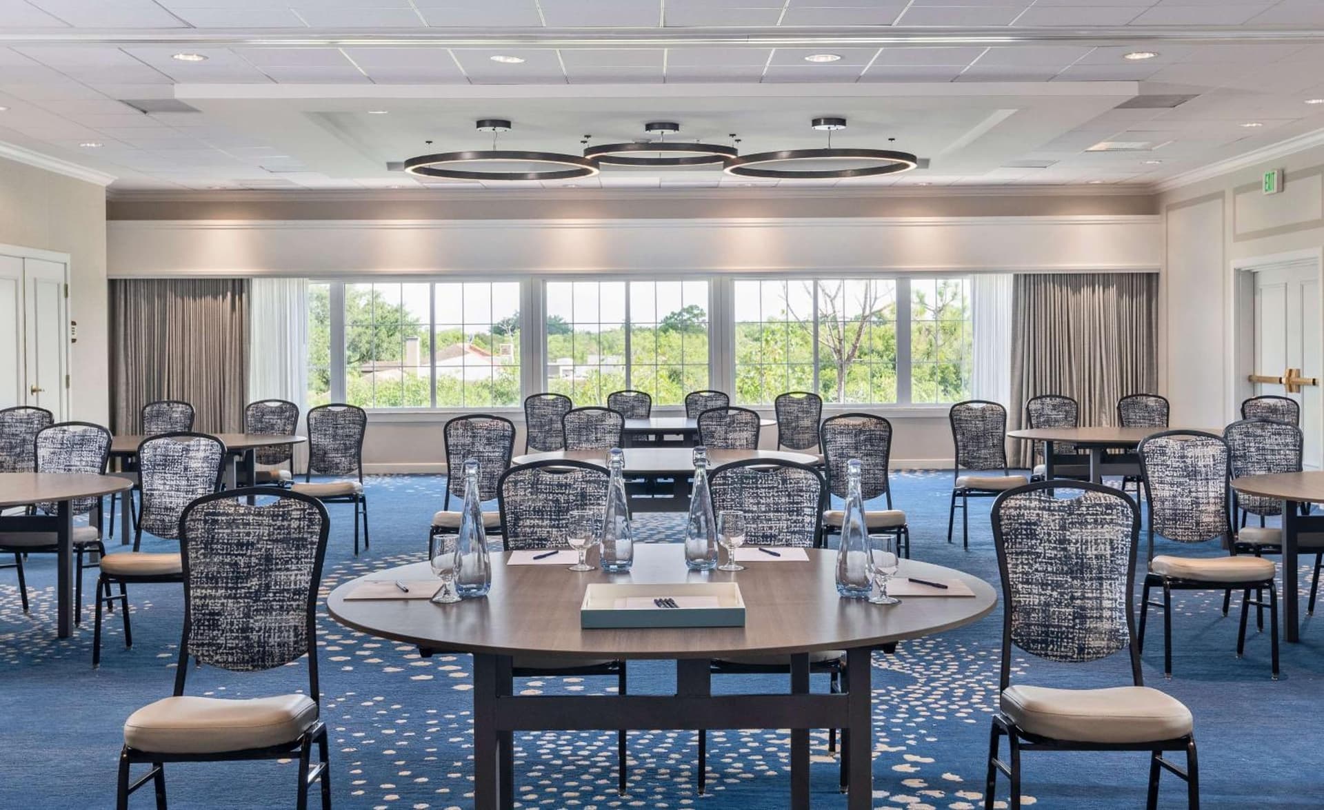 DoubleTree Suites by Hilton Naples gallery photo in Naples, FL — image 67