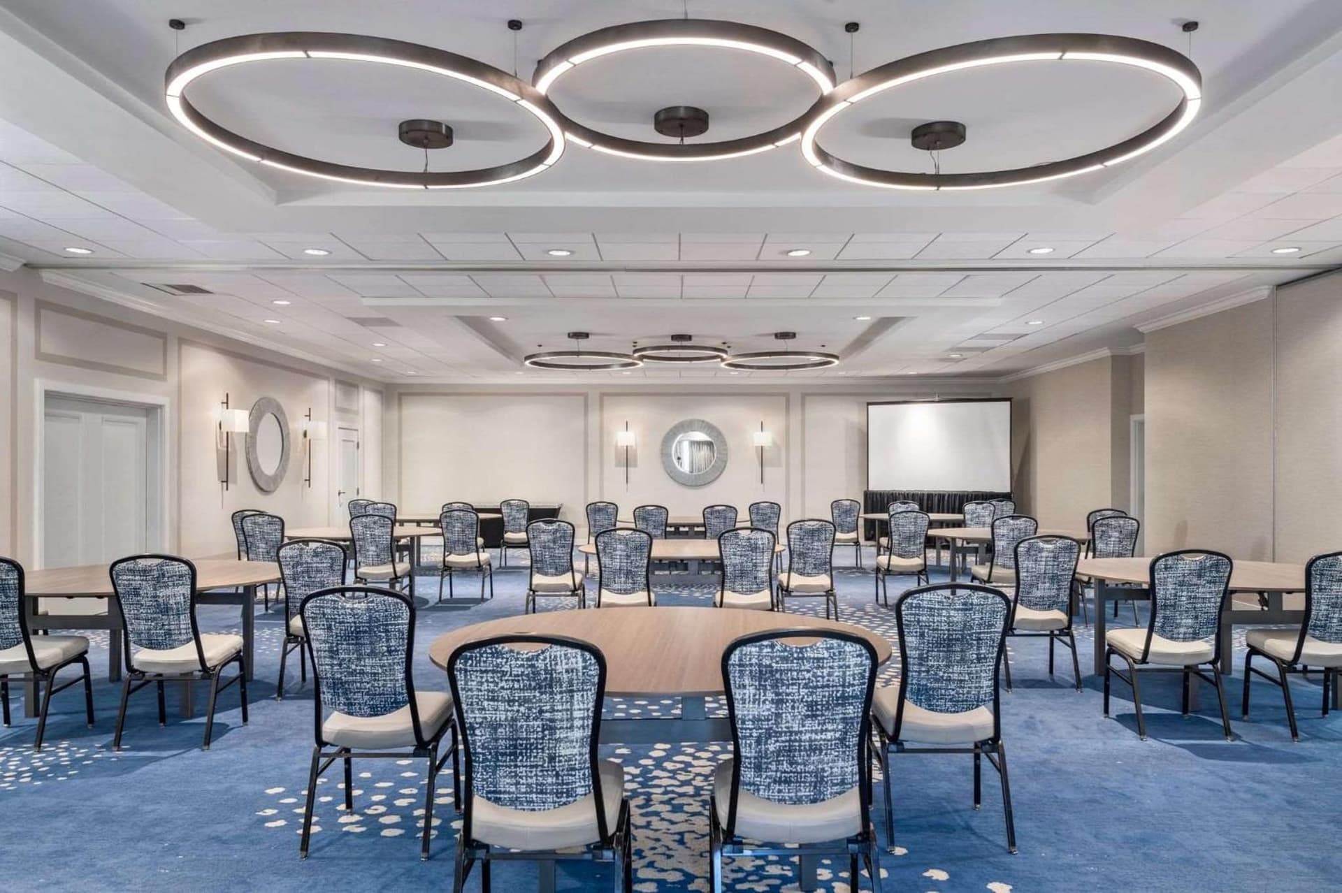 DoubleTree Suites by Hilton Naples property views in Naples, FL — gallery photo 3