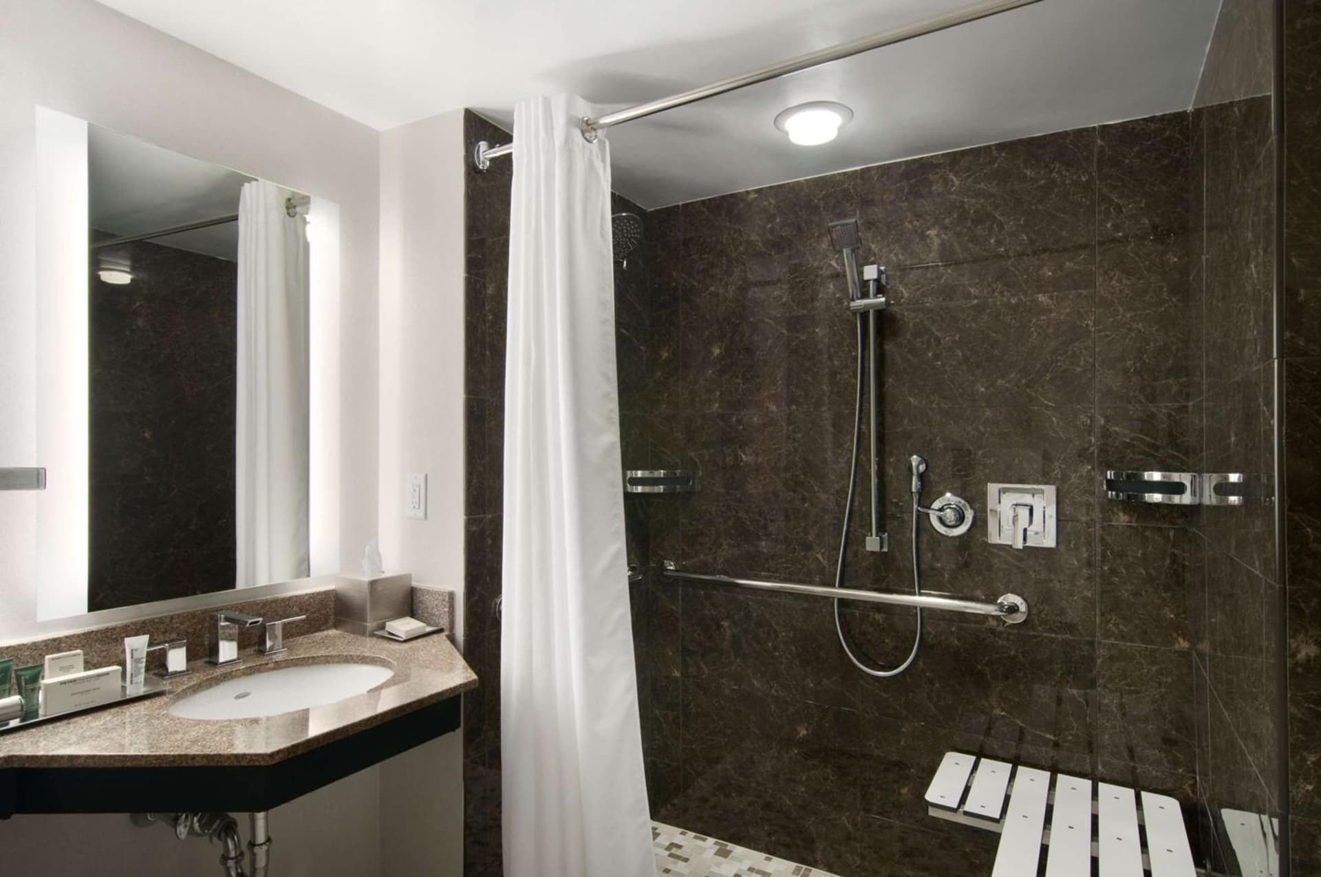 Hilton Atlanta Airport gallery photo in Atlanta, GA — image 24