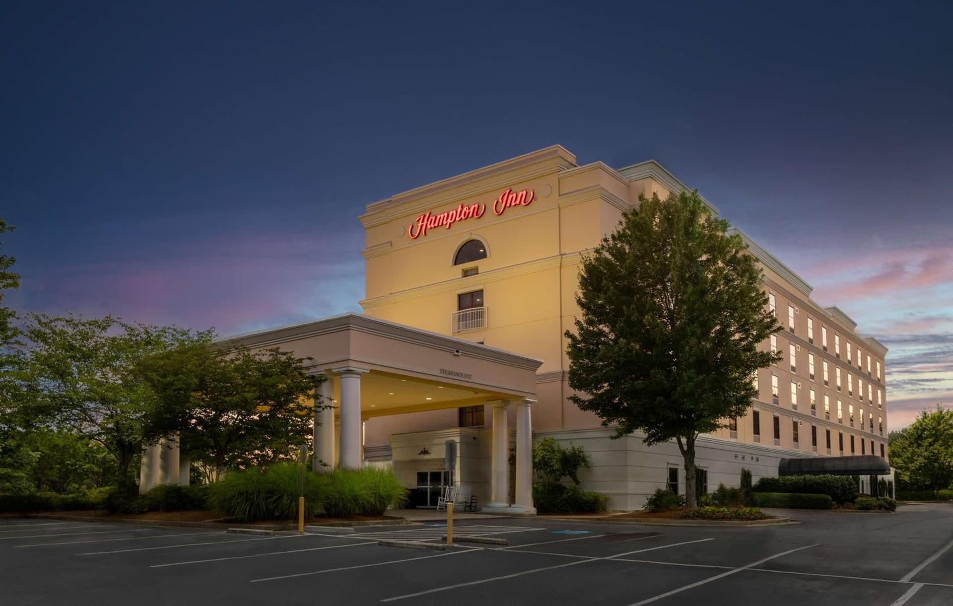 Hampton Inn Lawrenceville Duluth interior in Lawrenceville, GA — gallery photo 2