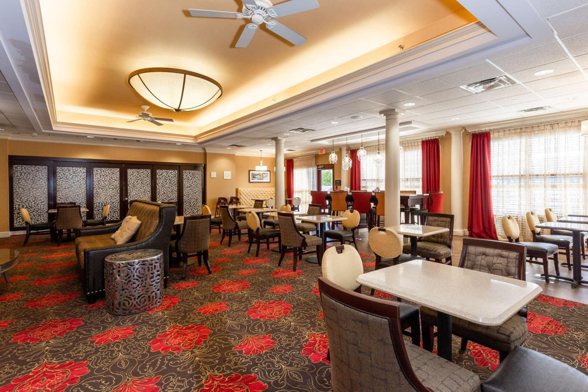 Hampton Inn Lawrenceville Duluth interior in Lawrenceville, GA — gallery photo 2