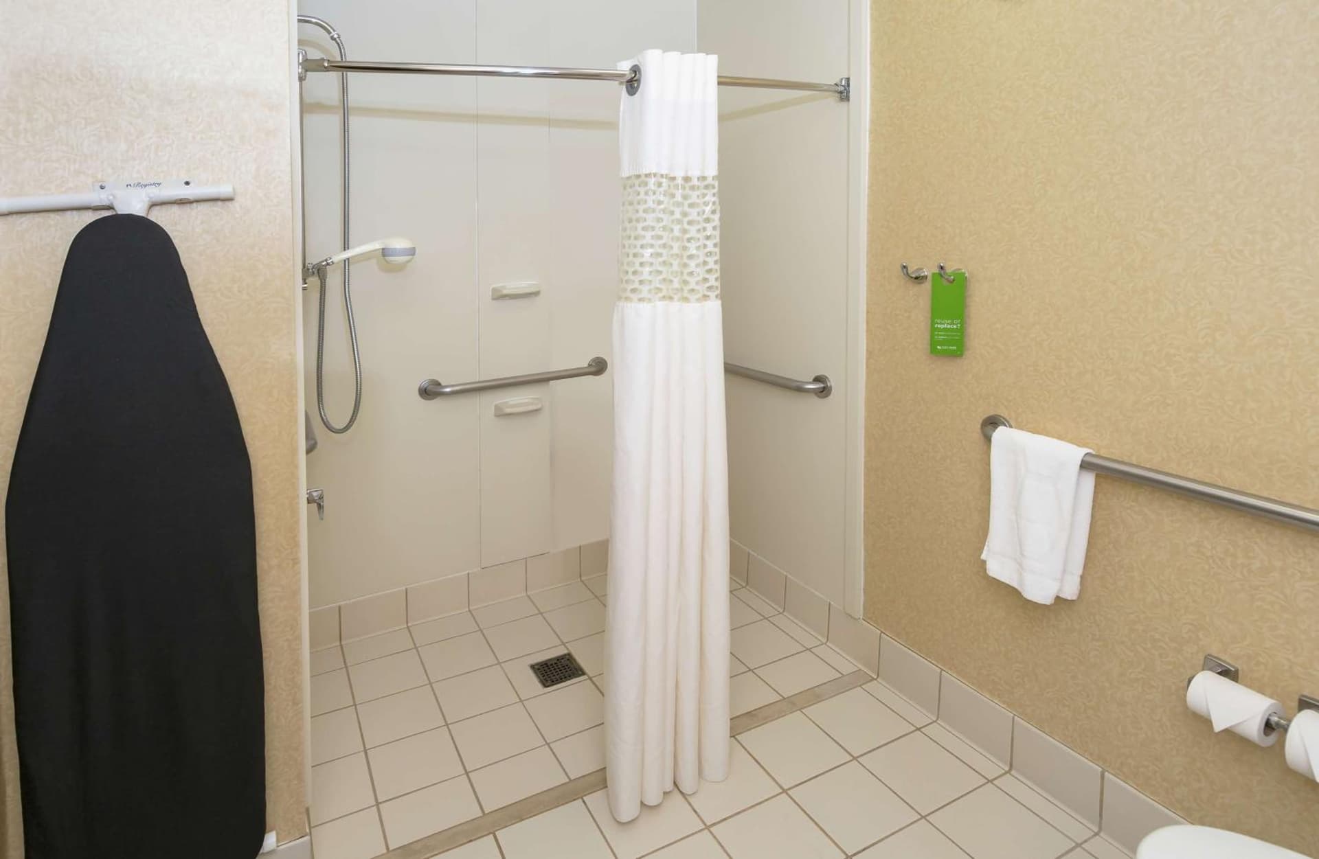 Hampton Inn Lawrenceville Duluth gallery photo in Lawrenceville, GA — image 10