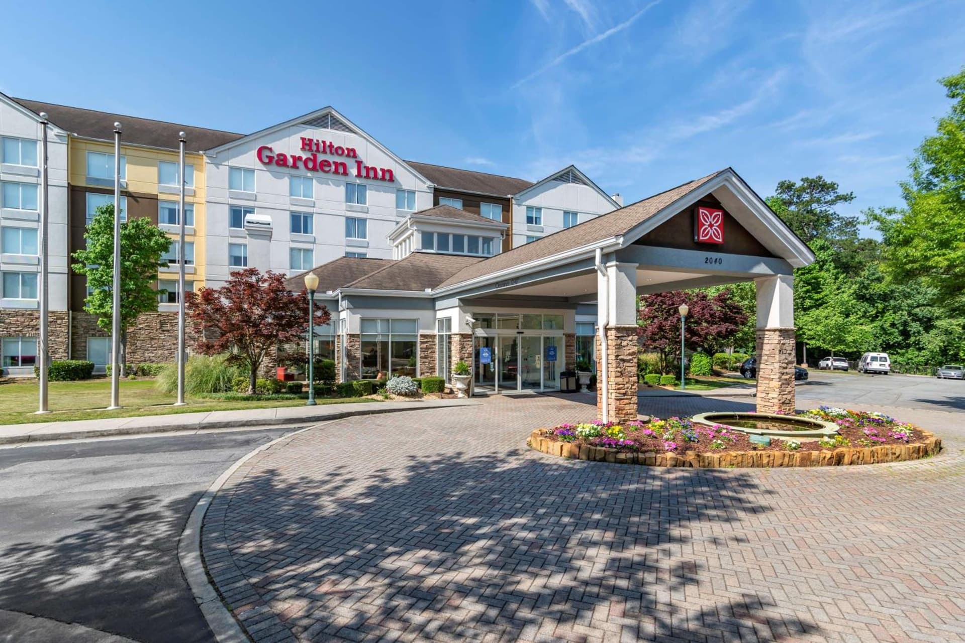 Hilton Garden Inn Atlanta Northeast/Gwinnett Sugarloaf featured exterior or lobby in Duluth, GA — similar hotel