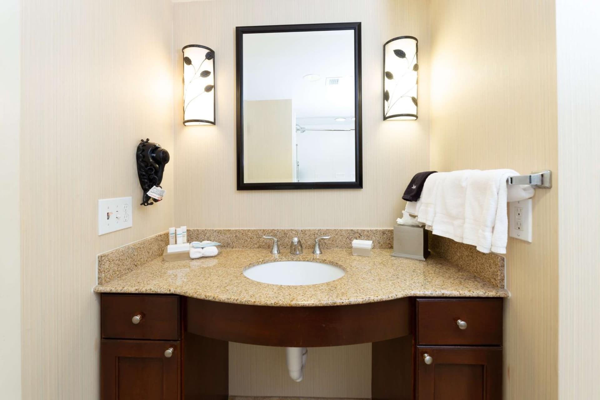 Homewood Suites by Hilton Lawrenceville Duluth gallery photo in Lawrenceville, GA — image 48