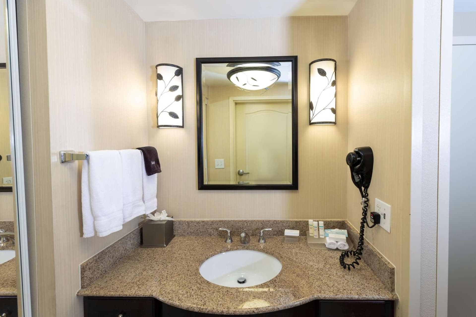 Homewood Suites by Hilton Lawrenceville Duluth gallery photo in Lawrenceville, GA — image 38