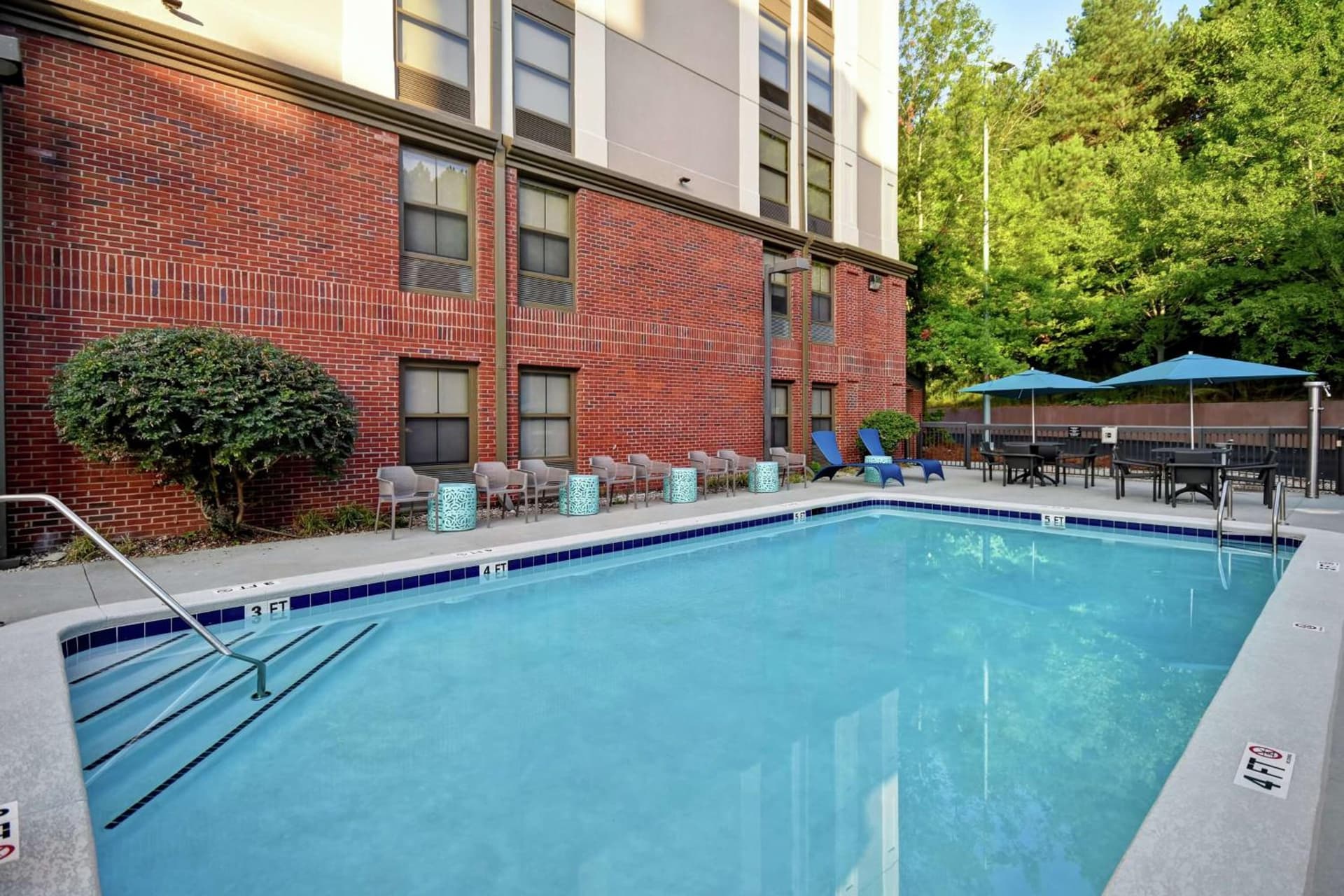 Hampton Inn Atlanta-Mall Of Georgia property views in Buford, GA — gallery photo 3