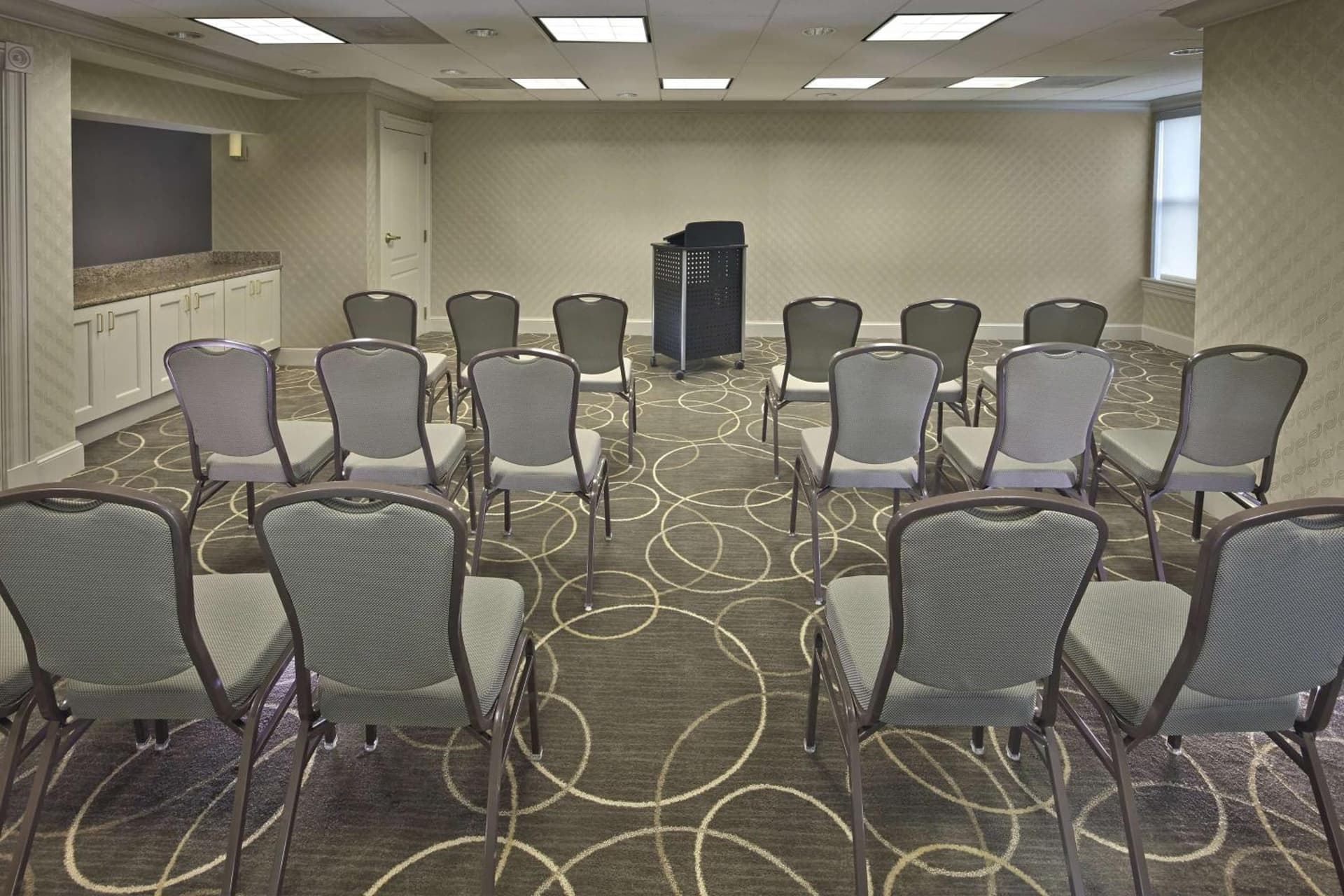 Homewood Suites by Hilton Columbia interior in Columbia, MD — gallery photo 2