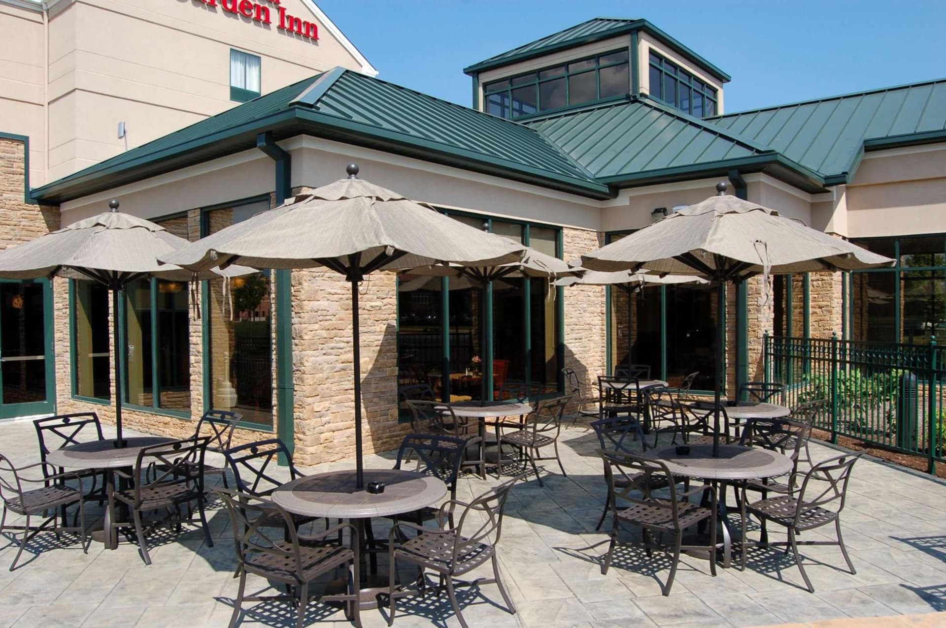 Hilton Garden Inn Bowling Green interior in Bowling Green, KY — gallery photo 2